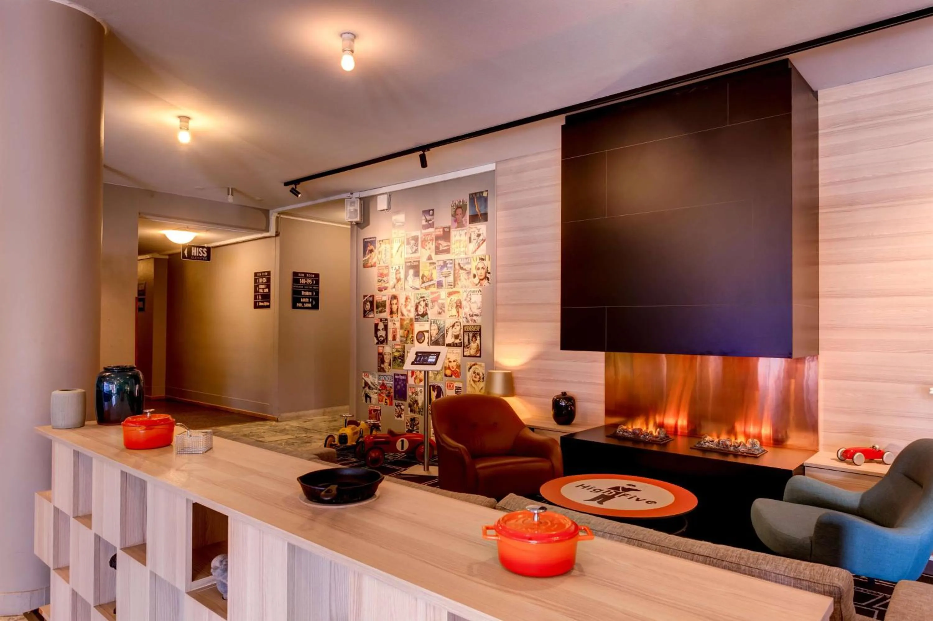 Lobby or reception in Scandic Linköping Väst