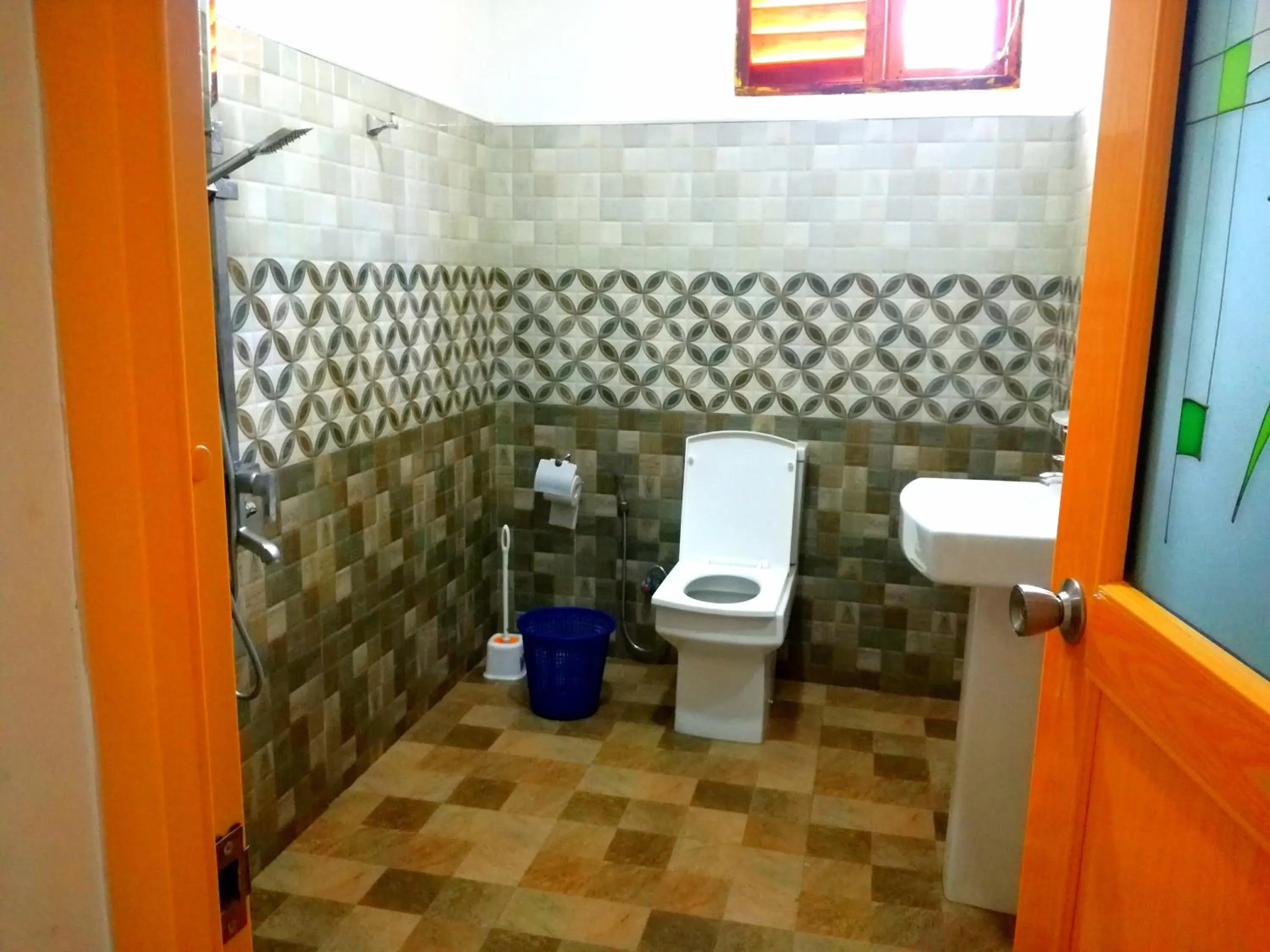 Bathroom in Ella Sunrise