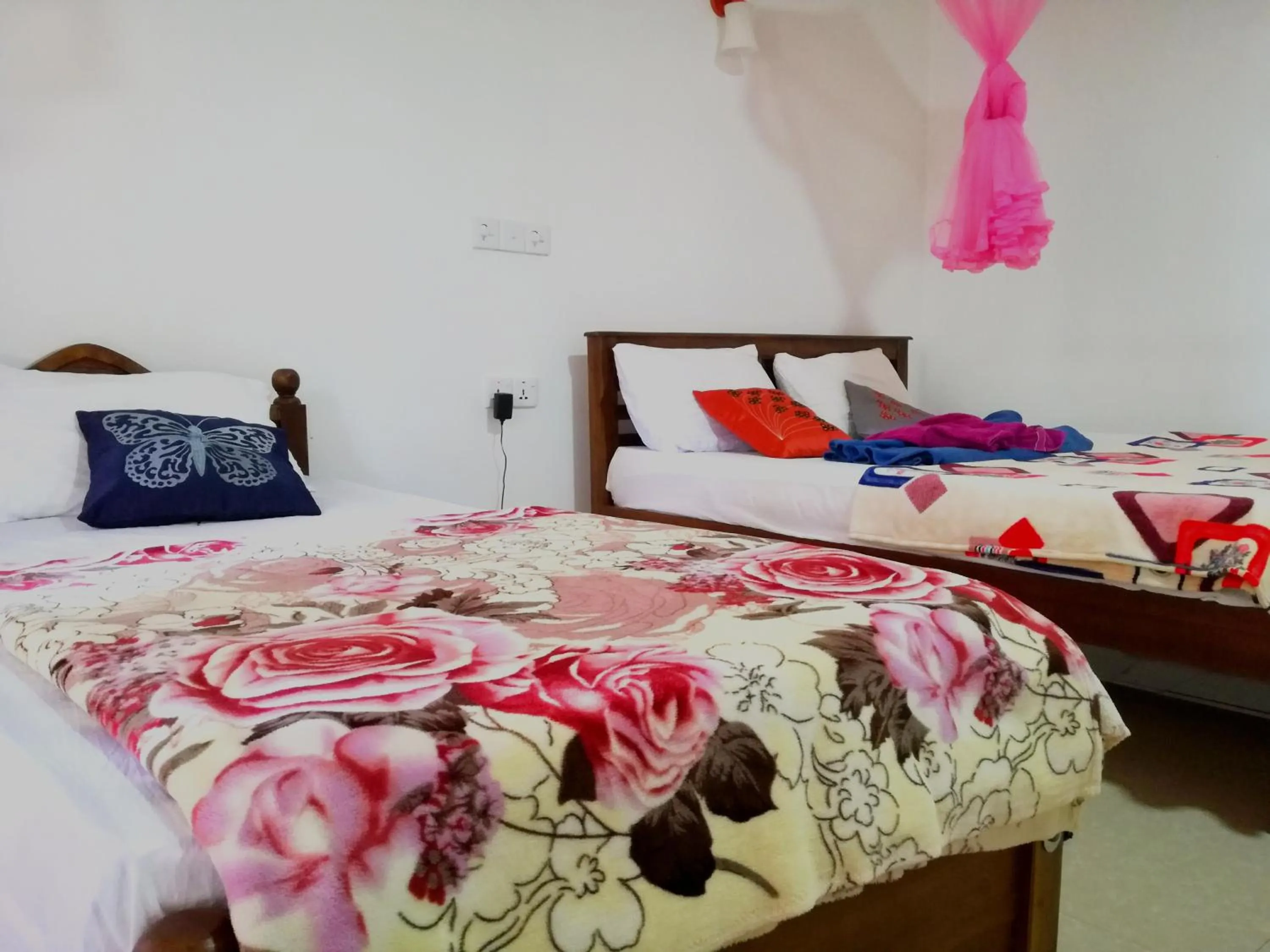 Bedroom, Bed in Ella Sunrise