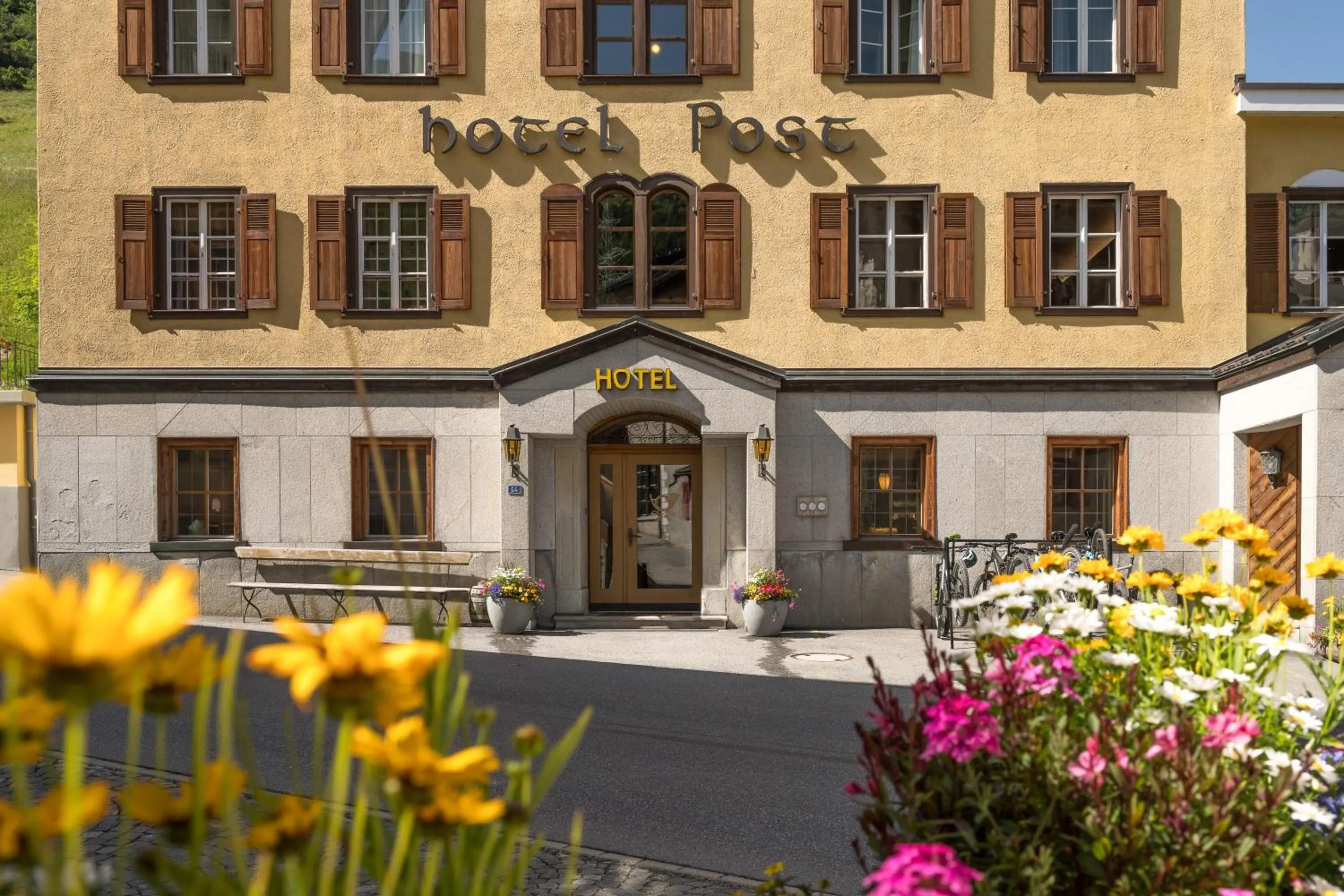 Property building in Hotel Post