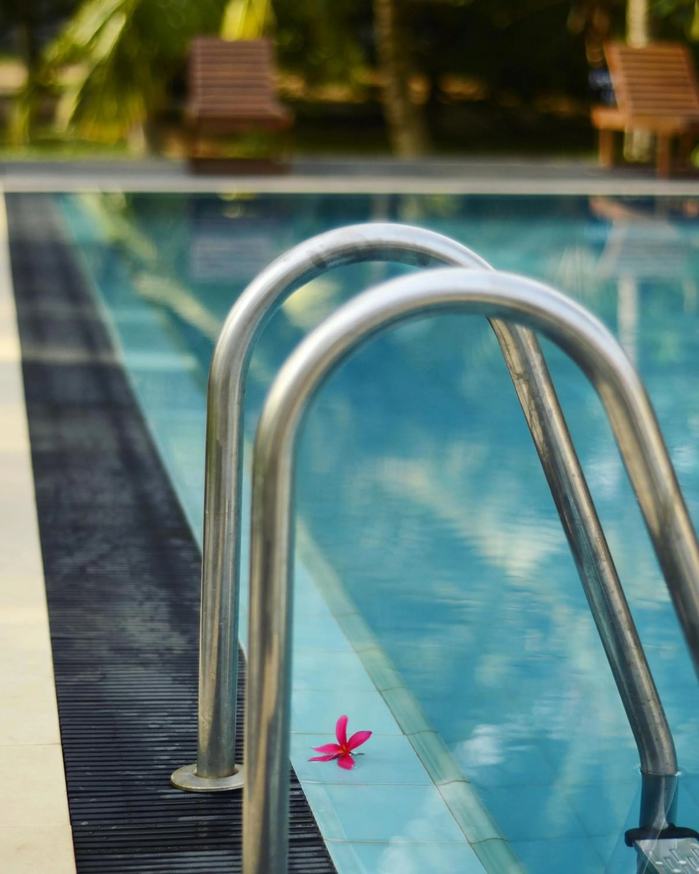 Swimming pool in Handun Villas