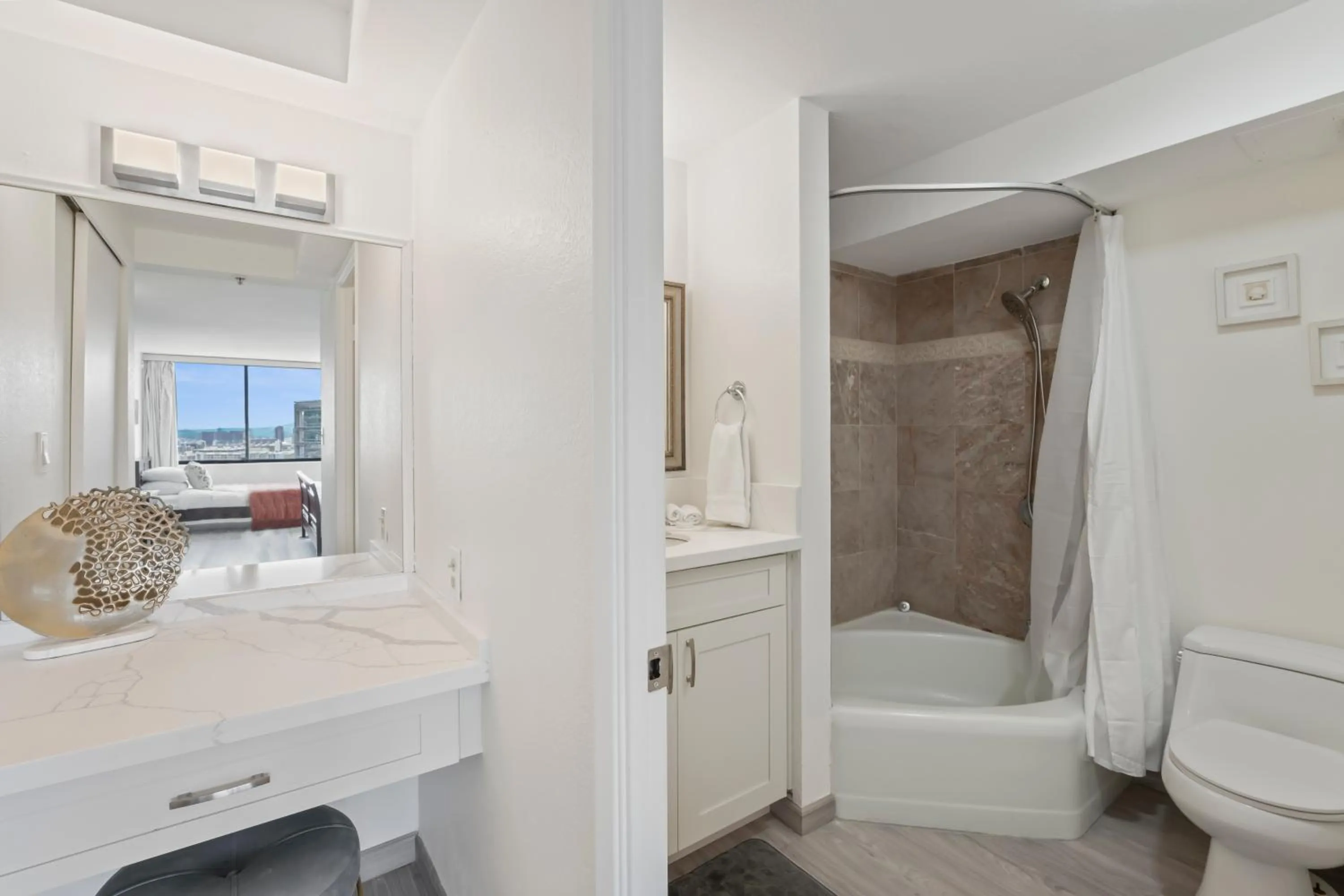 Hawaiian Monarch Penthouse 104 by Hawaii Ocean Club