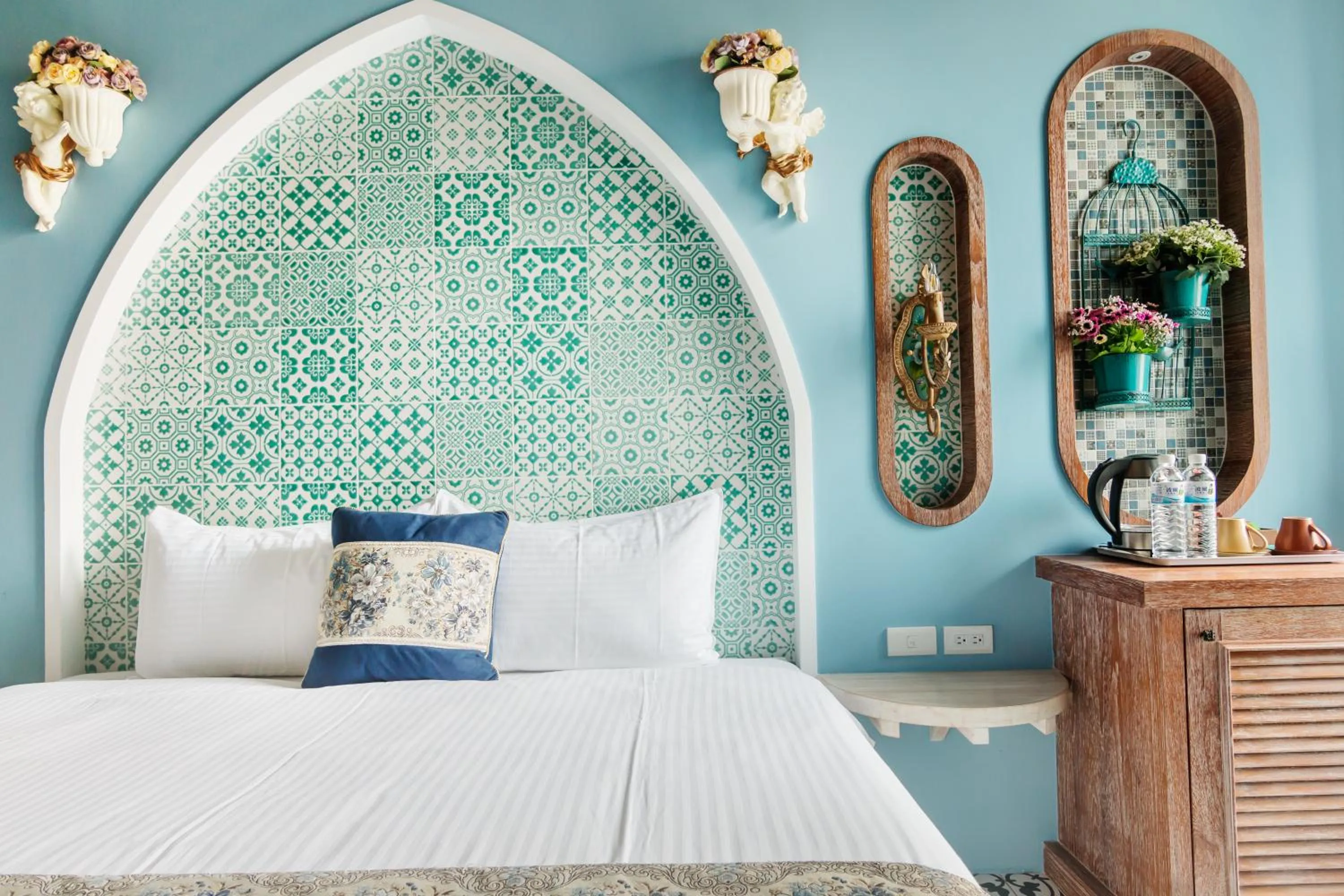 bunk bed, Bed in J.T.World