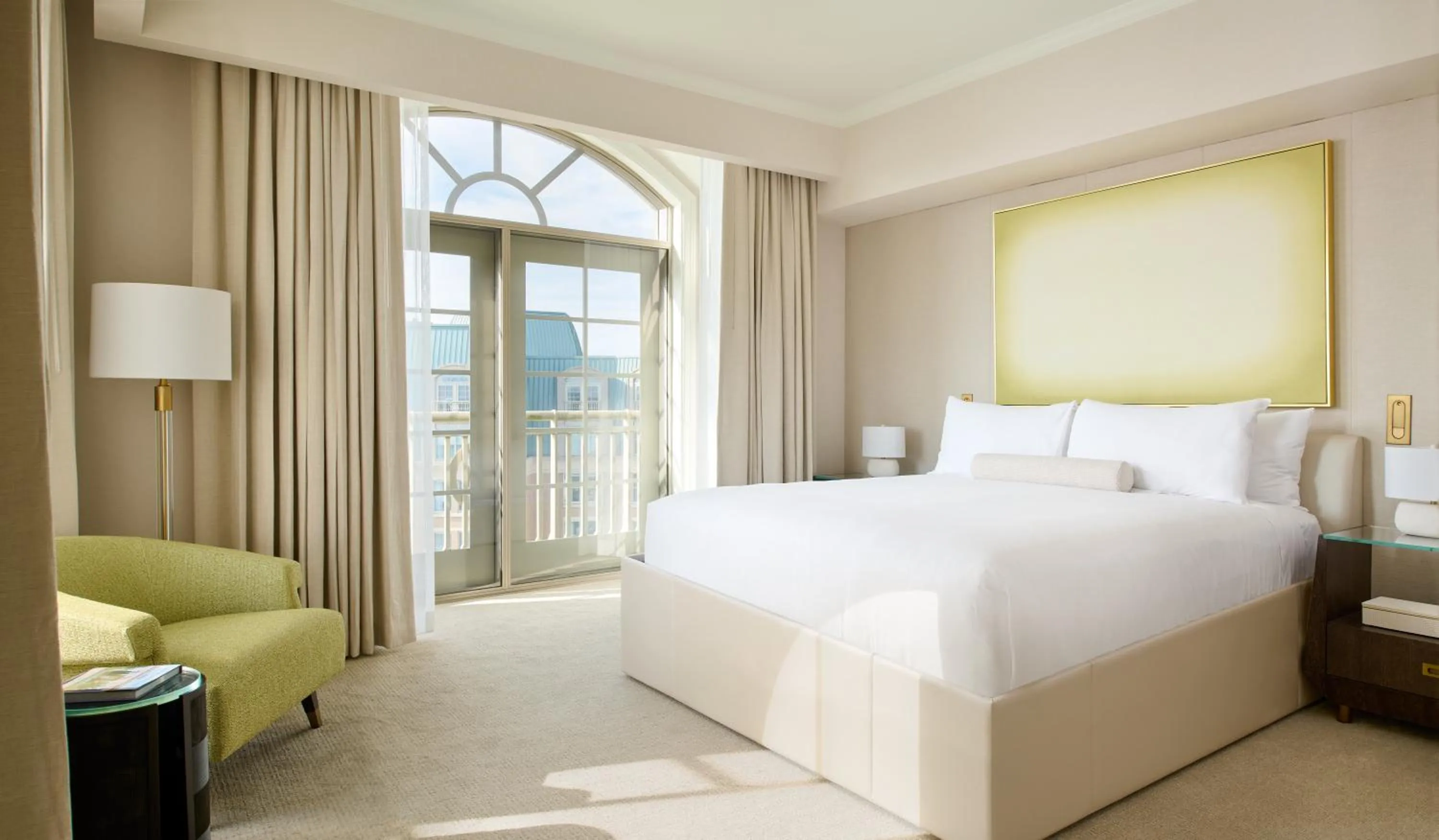 Bed in Salamander Washington DC