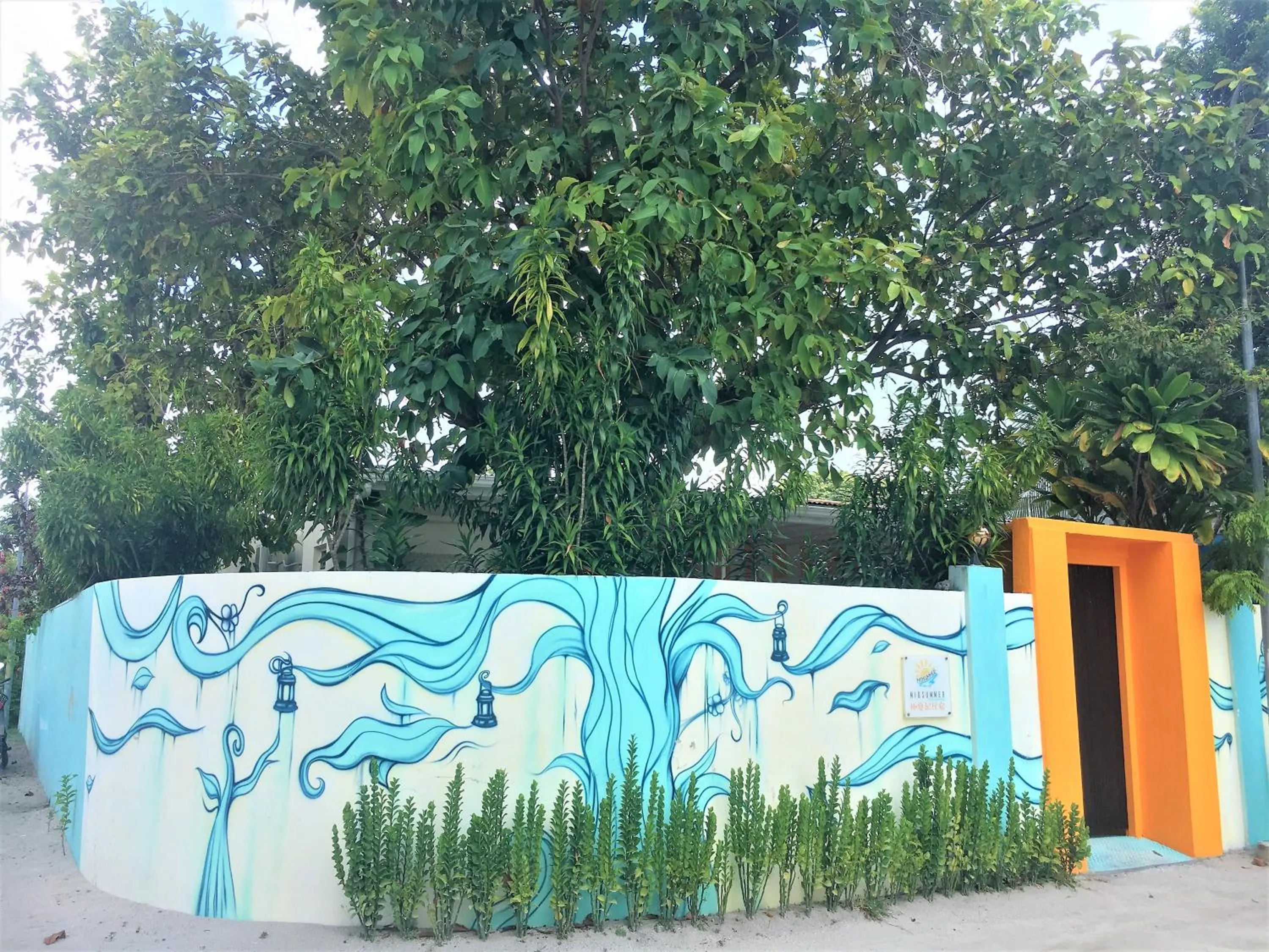 Property building in Midsummer Thulusdhoo