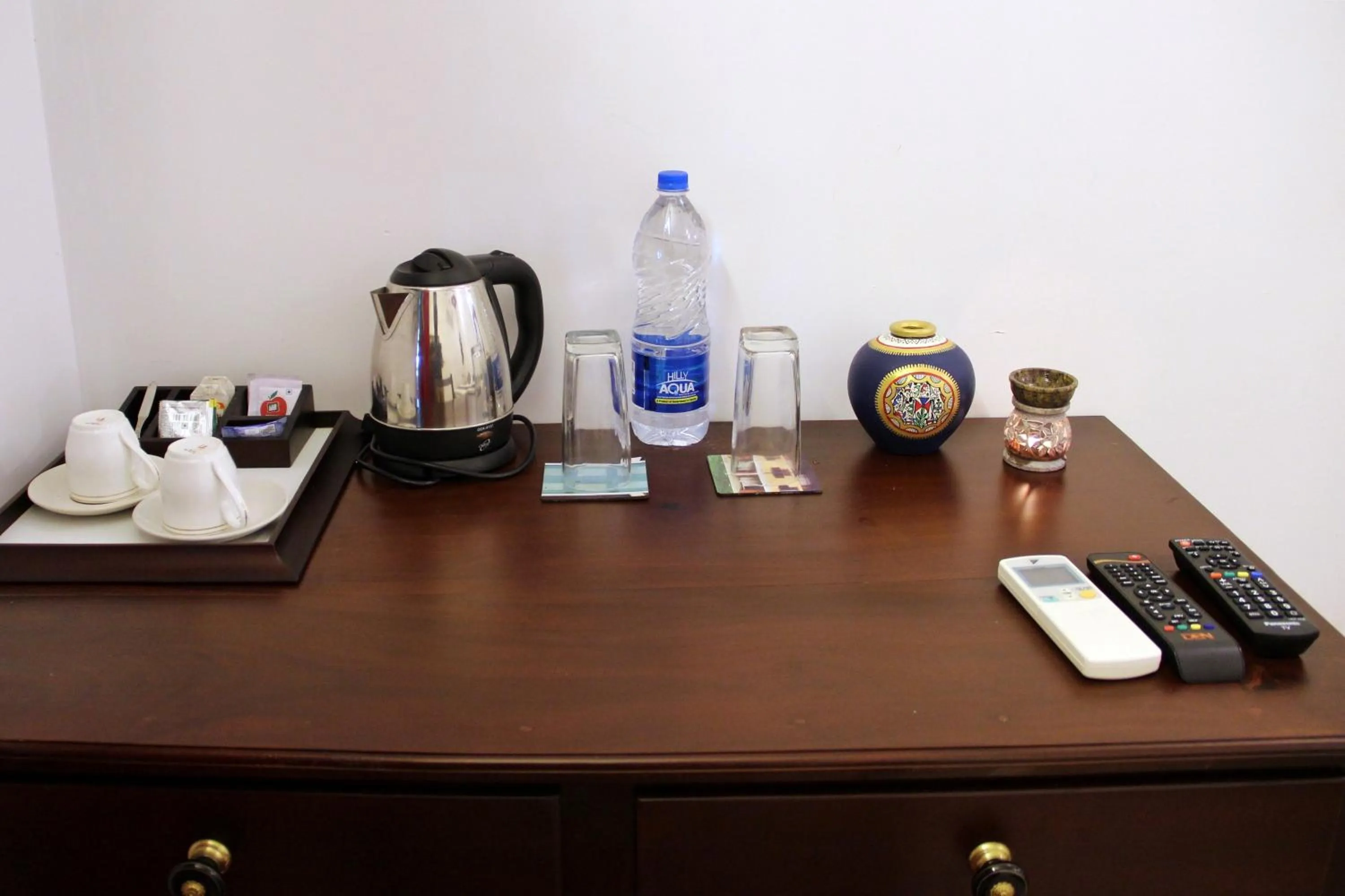 Coffee/tea facilities in Sapphire Club Cherai Beach Villa