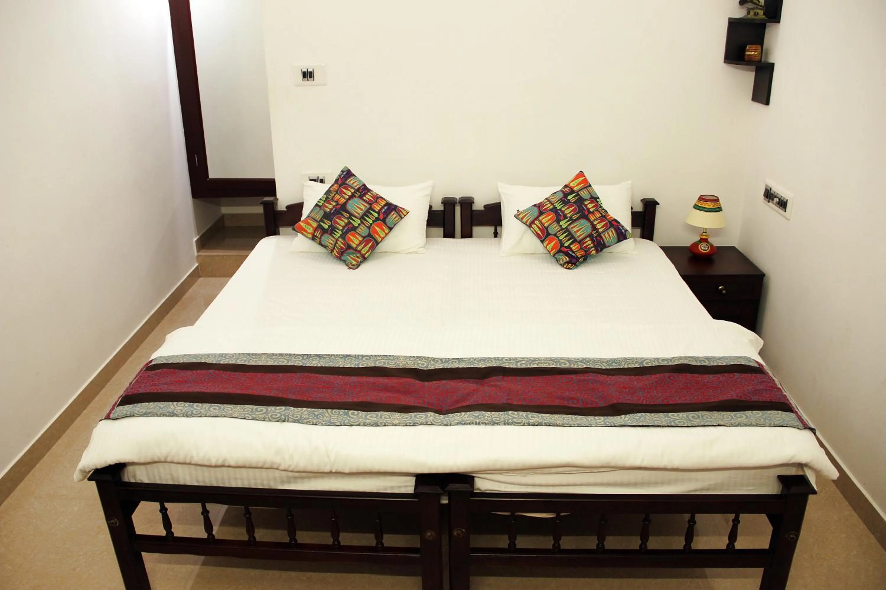 Photo of the whole room, Bed in Sapphire Club Cherai Beach Villa