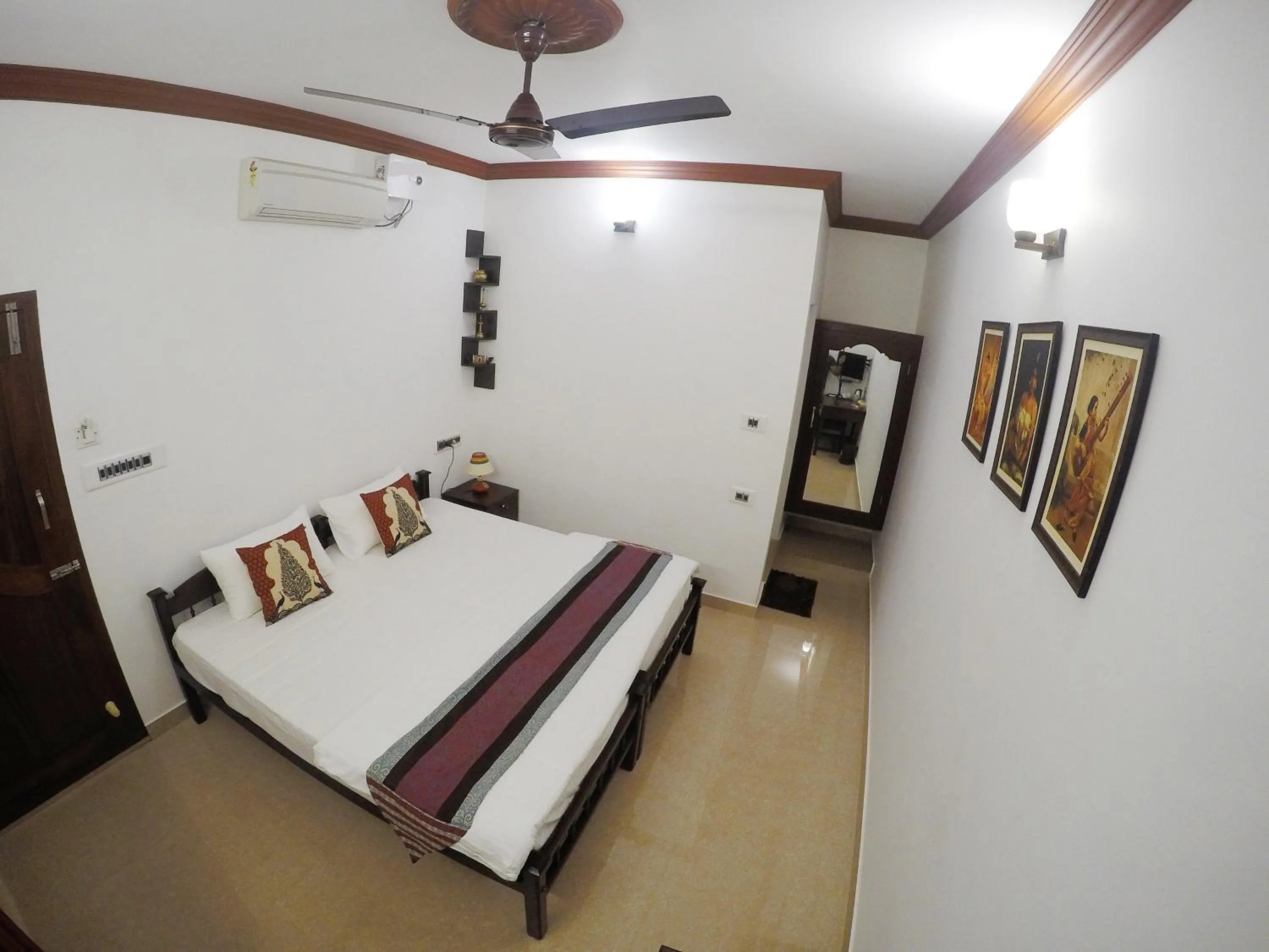Photo of the whole room, Bed in Sapphire Club Cherai Beach Villa