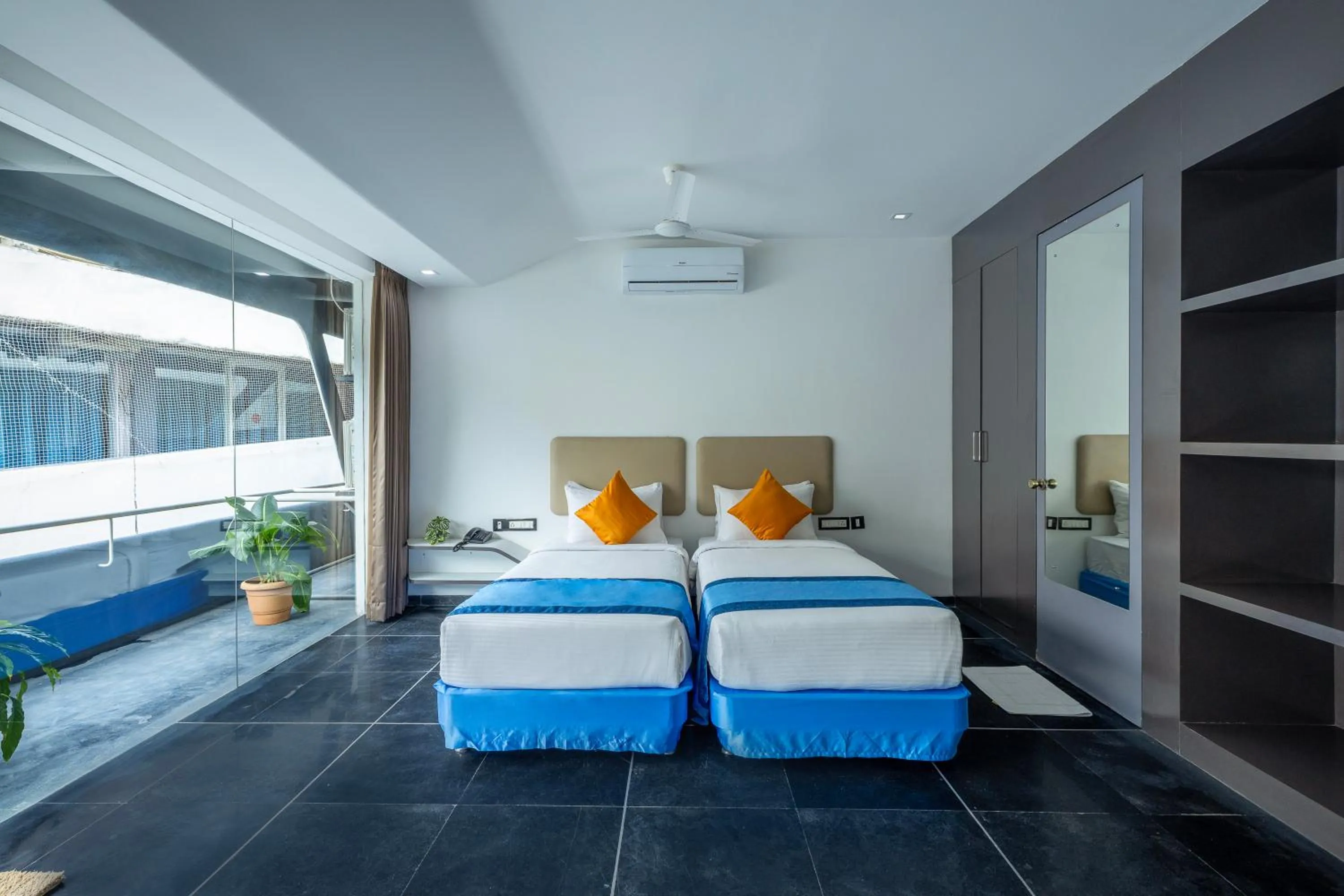 Photo of the whole room, Bed in Days Inn & Suites by Wyndham Bengaluru Whitefield