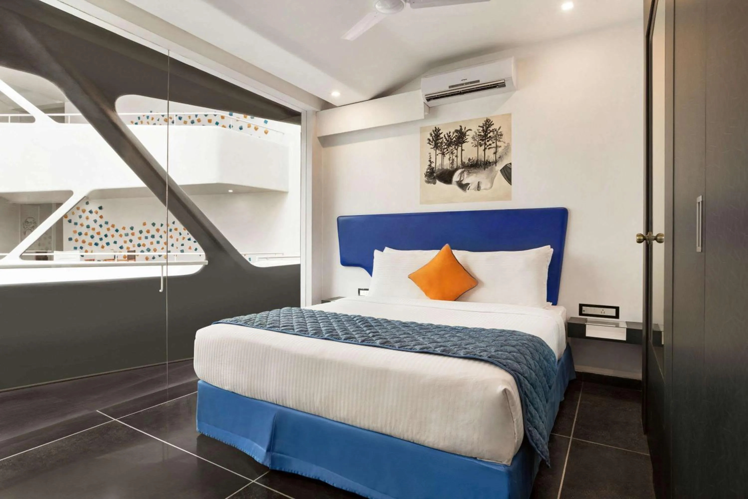 Photo of the whole room, Bed in Days Inn & Suites by Wyndham Bengaluru Whitefield