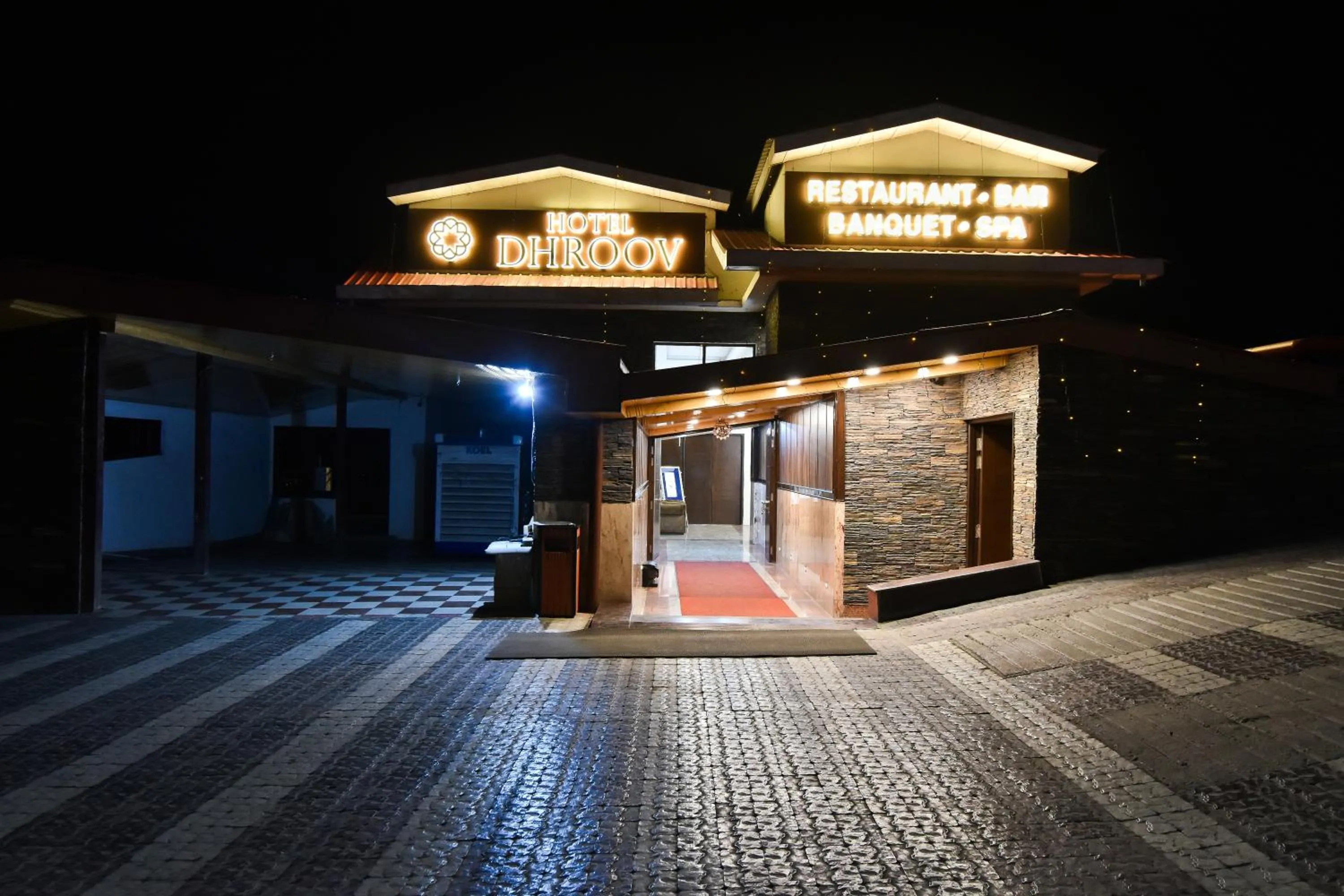 Facade/entrance in Hotel Dhroov By Mystical Views