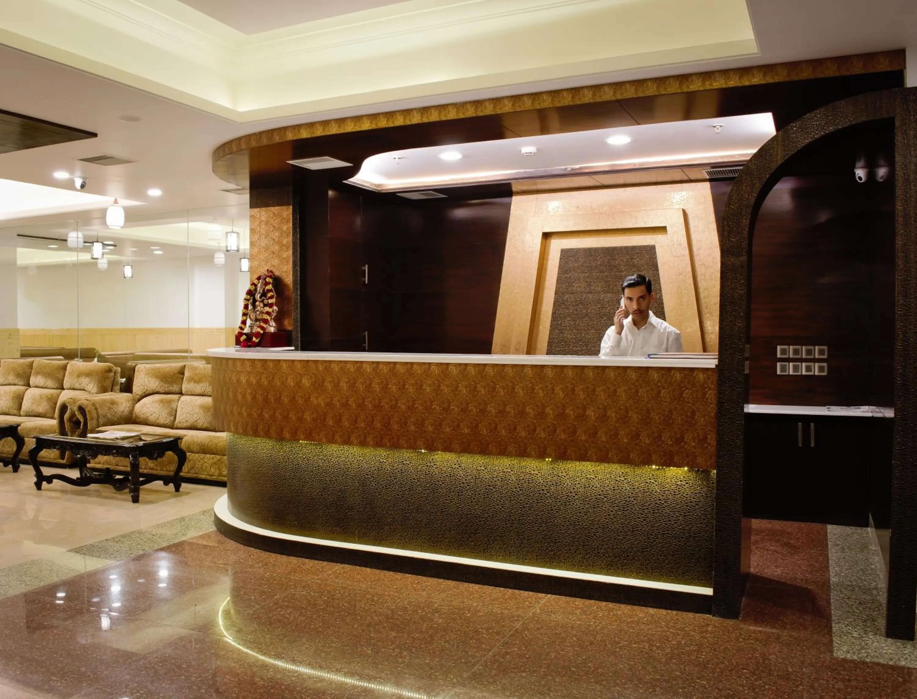 Lobby or reception in Hotel Dhroov By Mystical Views