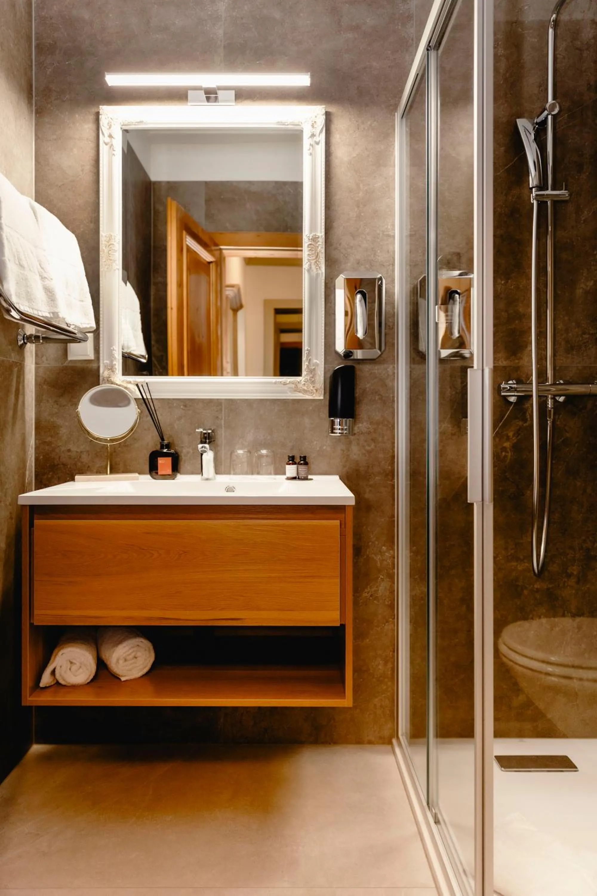 Bathroom in Boutiquehotel Hubertushof