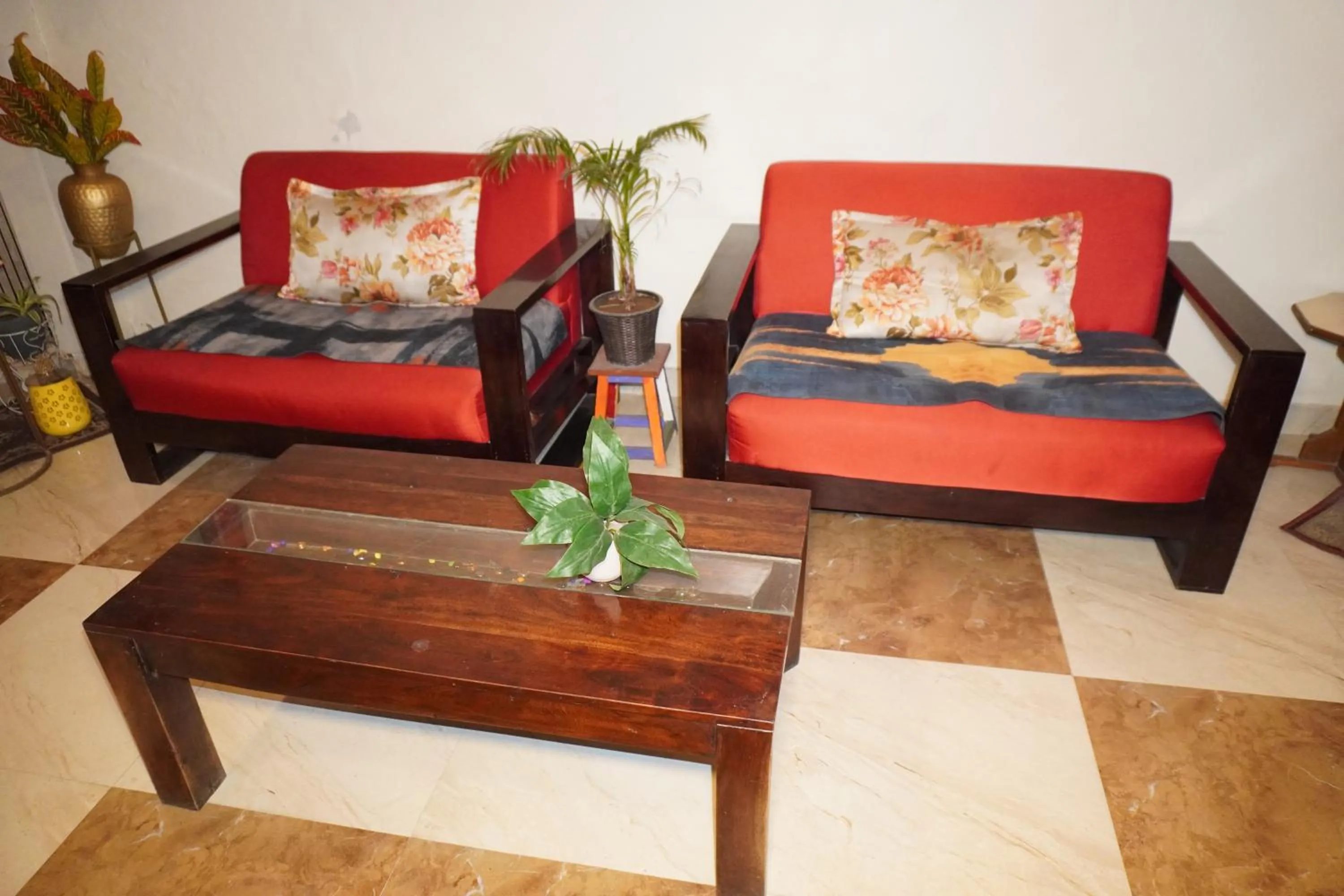 Seating area in Hotel City Home - A Heritage Hotel