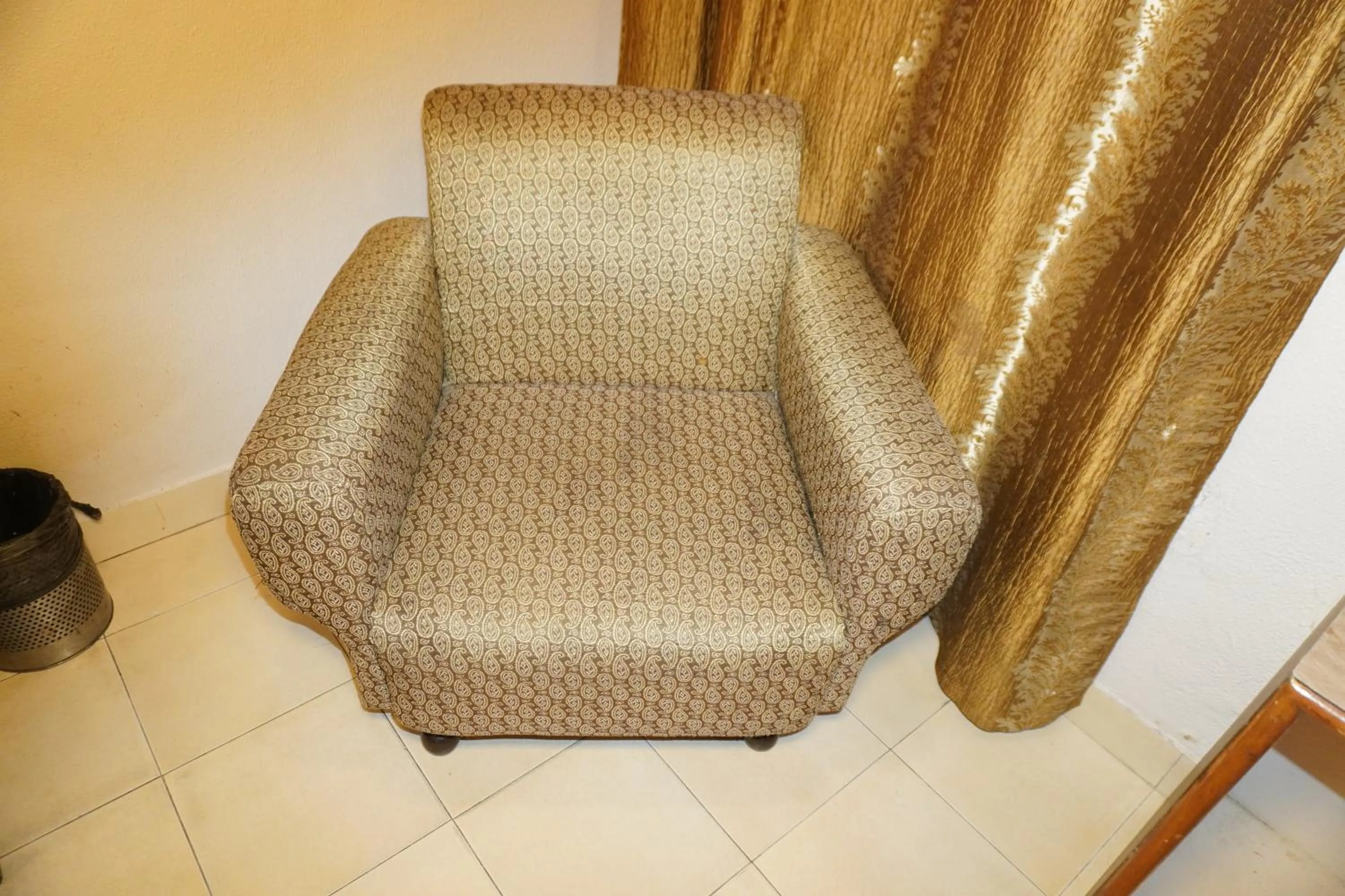 Seating area in Hotel City Home - A Heritage Hotel