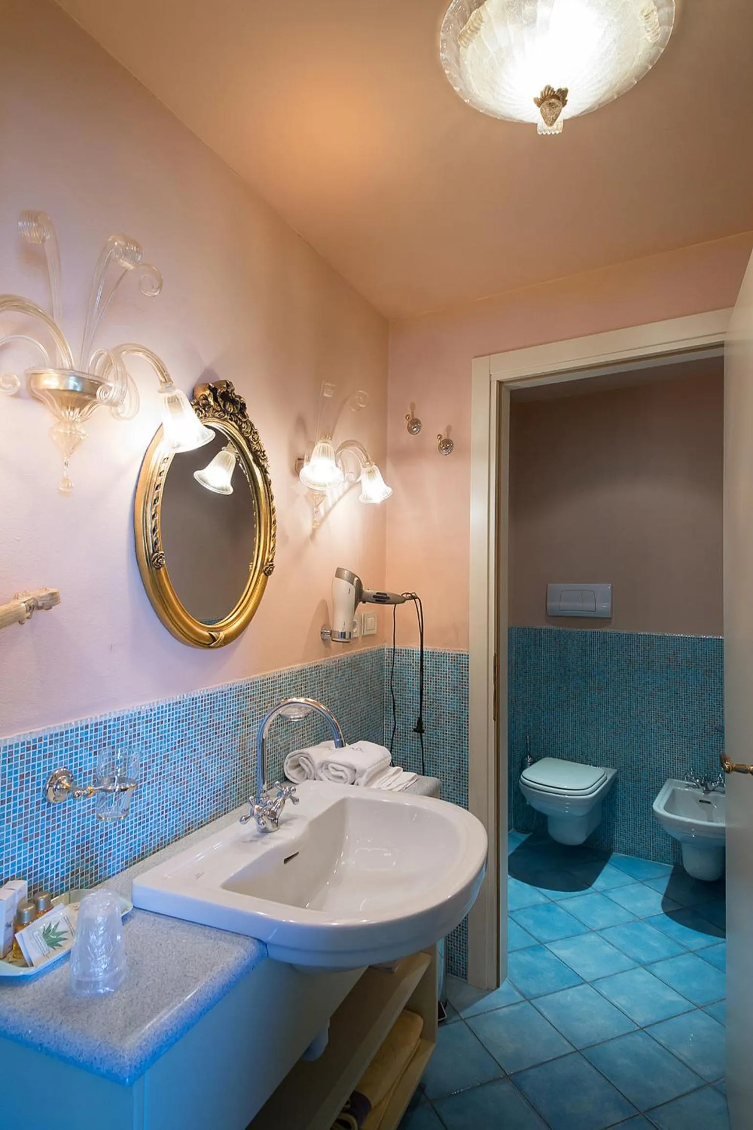 Decorative detail in Hotel Serenella