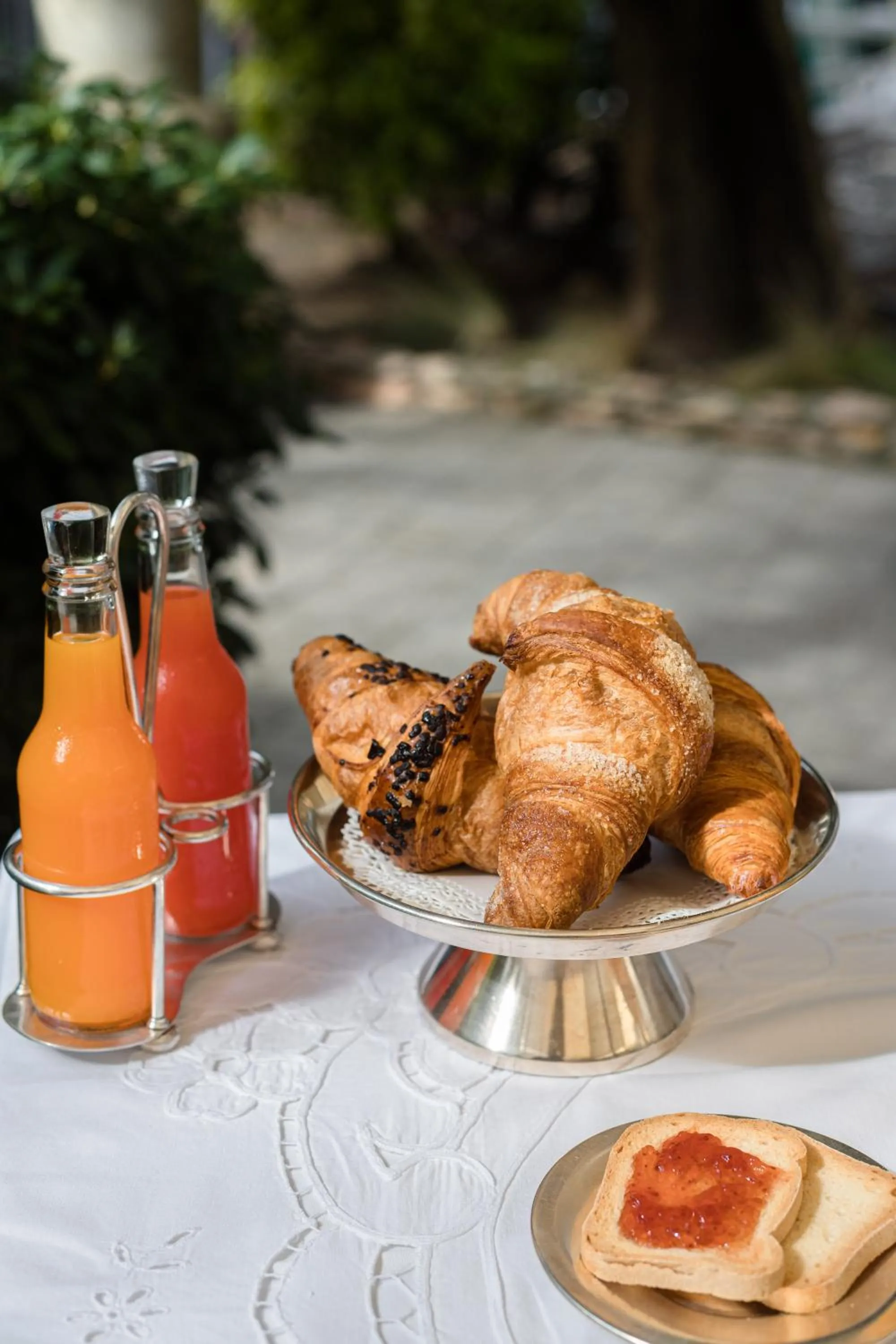 Food and drinks in Hotel Serenella