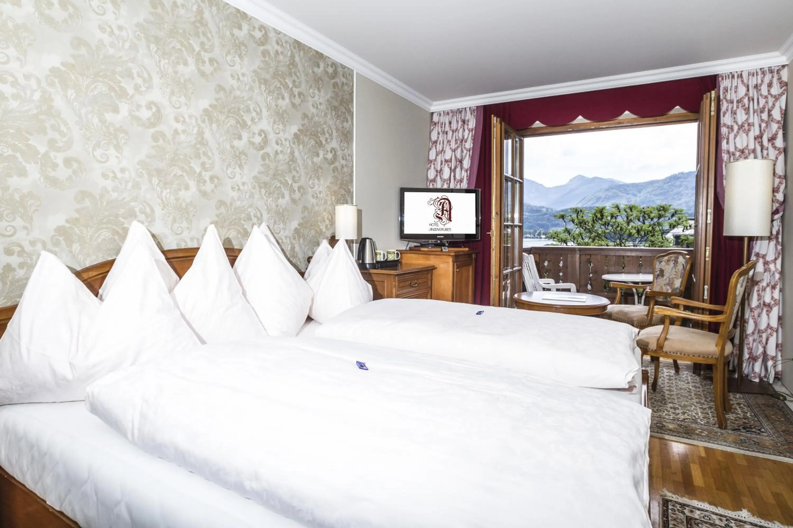 Photo of the whole room, Bed in Villa Anzengruber