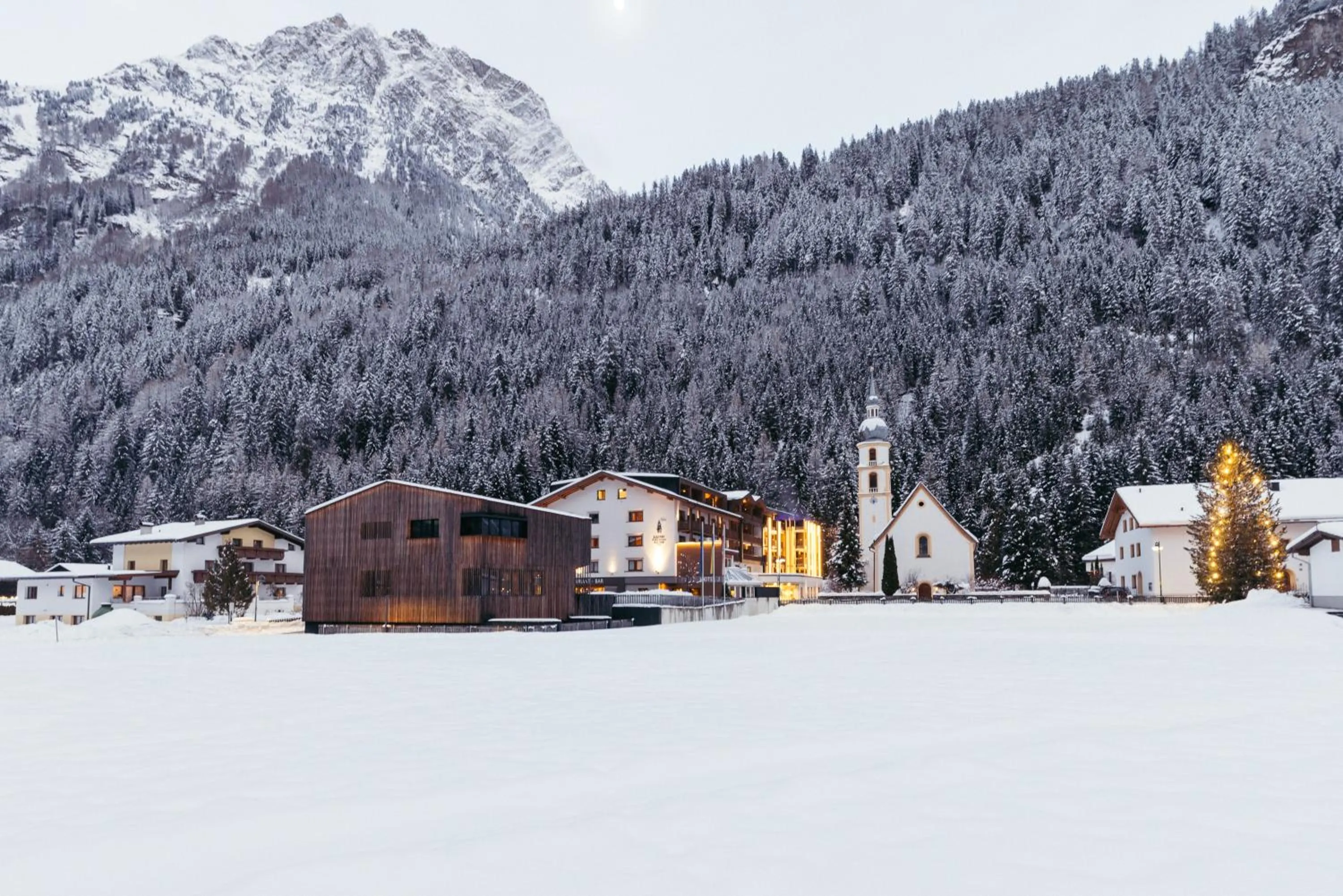 Property building in Hotel Kirchenwirt