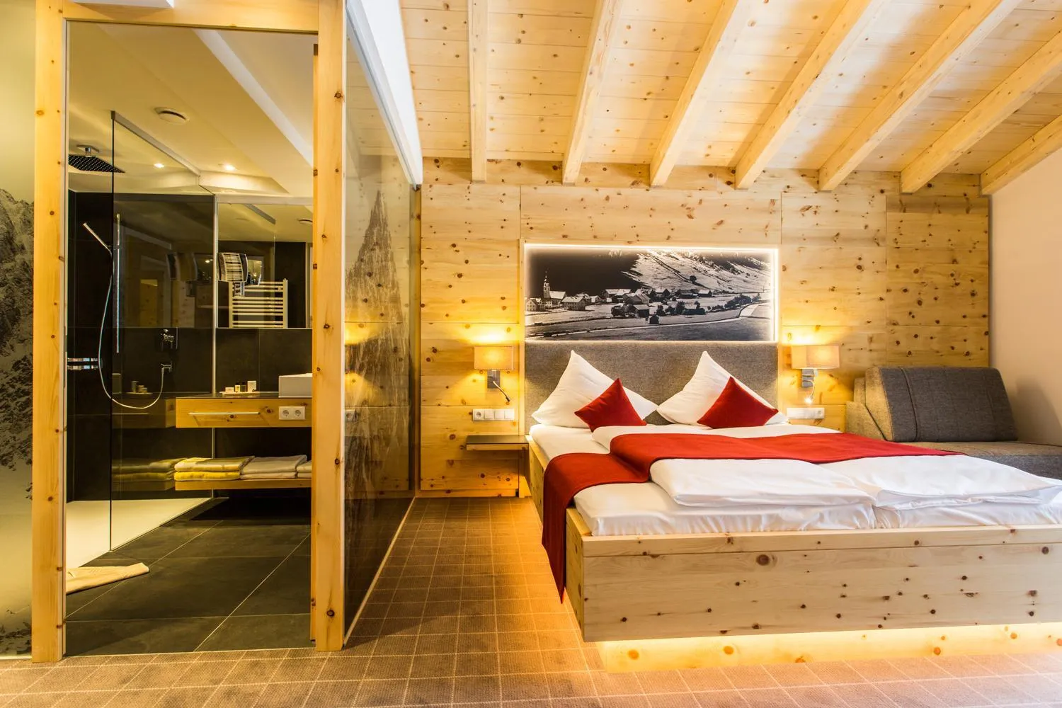 Photo of the whole room, Bed in Hotel Kirchenwirt