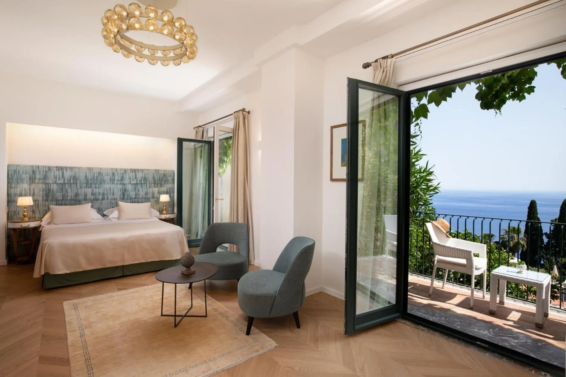 Photo of the whole room, Bed in Hotel Villa Belvedere