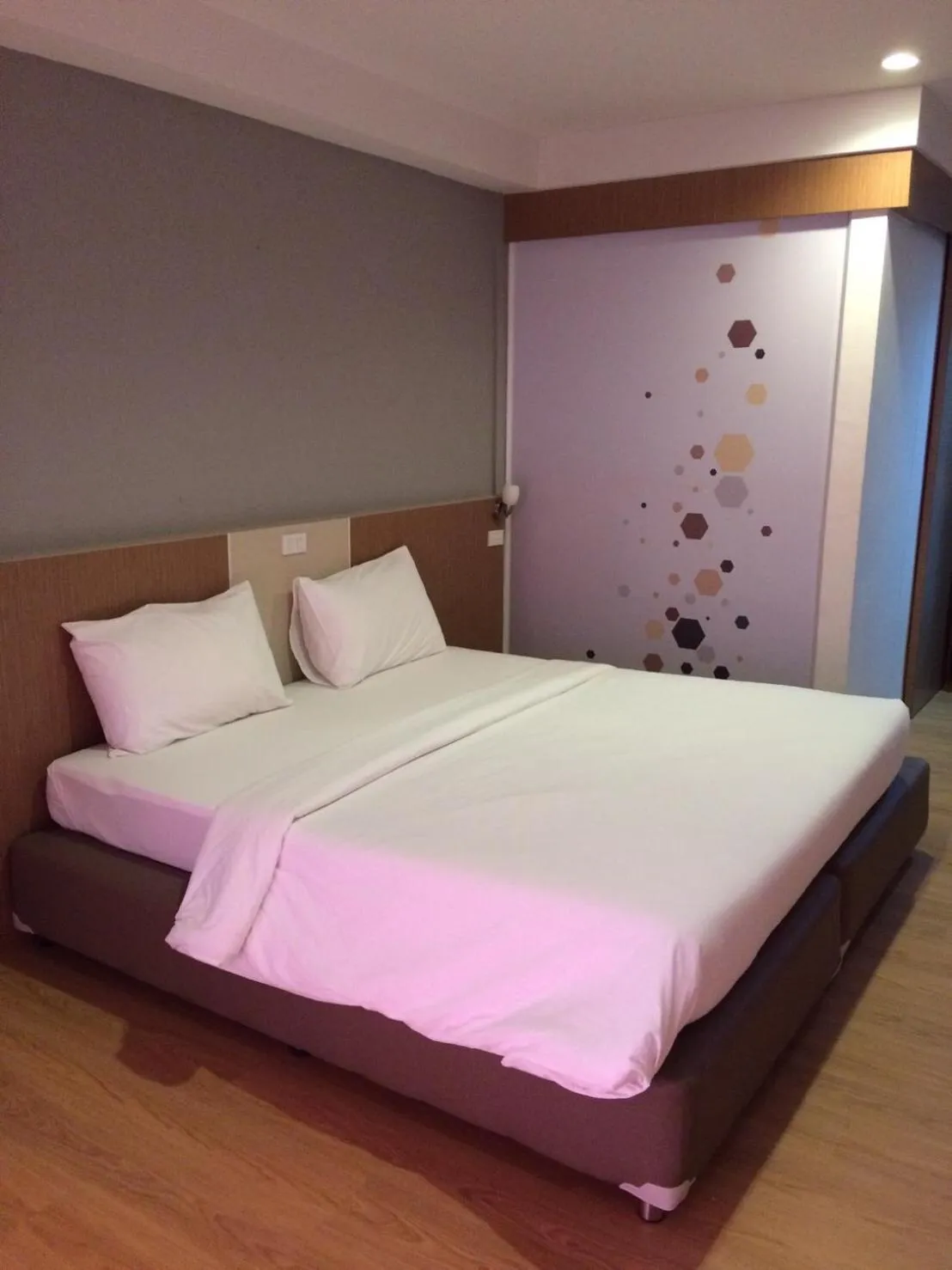 Bed in Ingnaam Hotel