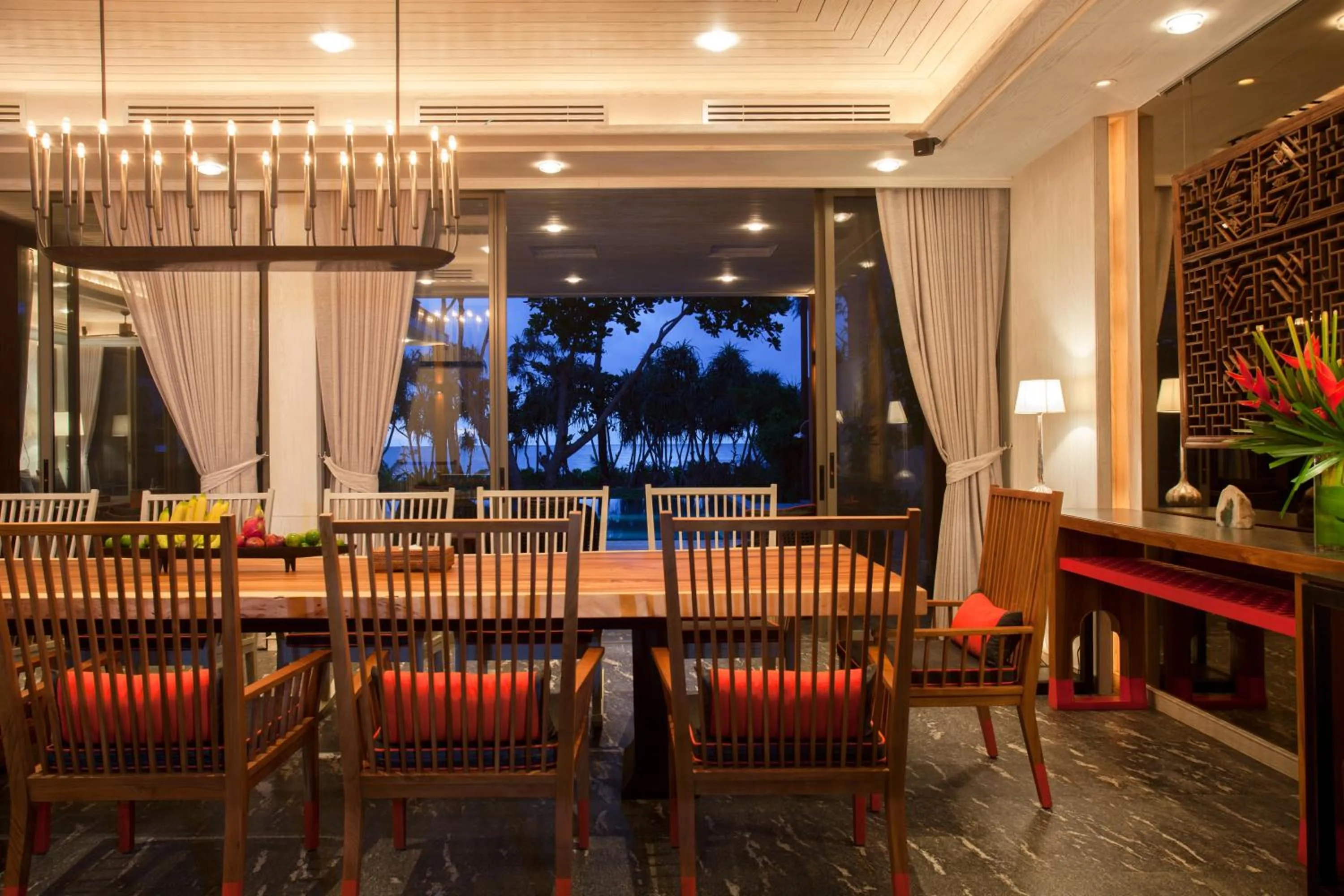 Dining area in Baba Beach Club Natai Luxury Pool Villa Hotel by Sri panwa - SHA Plus