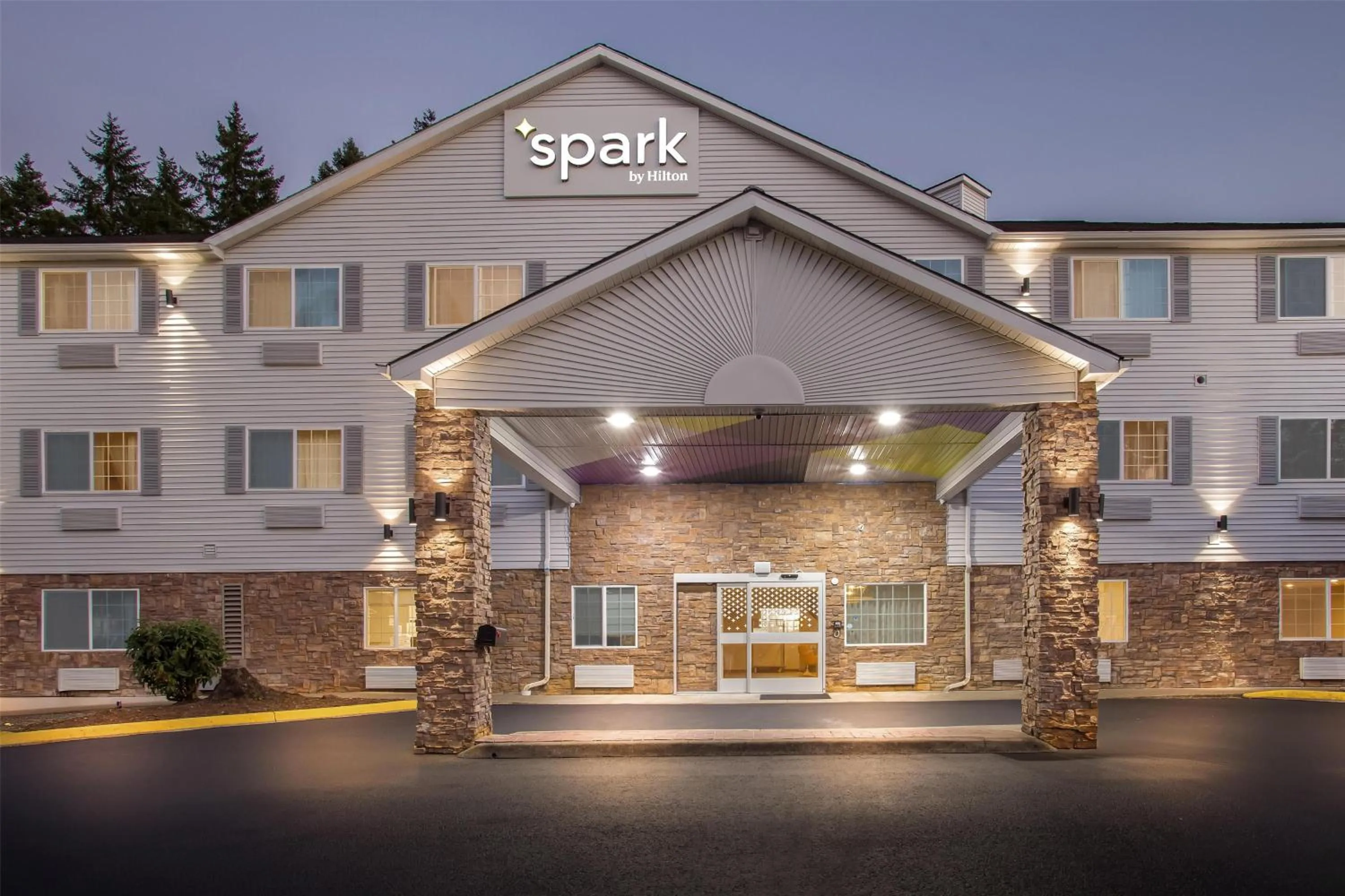 Property building in Spark by Hilton Tumwater