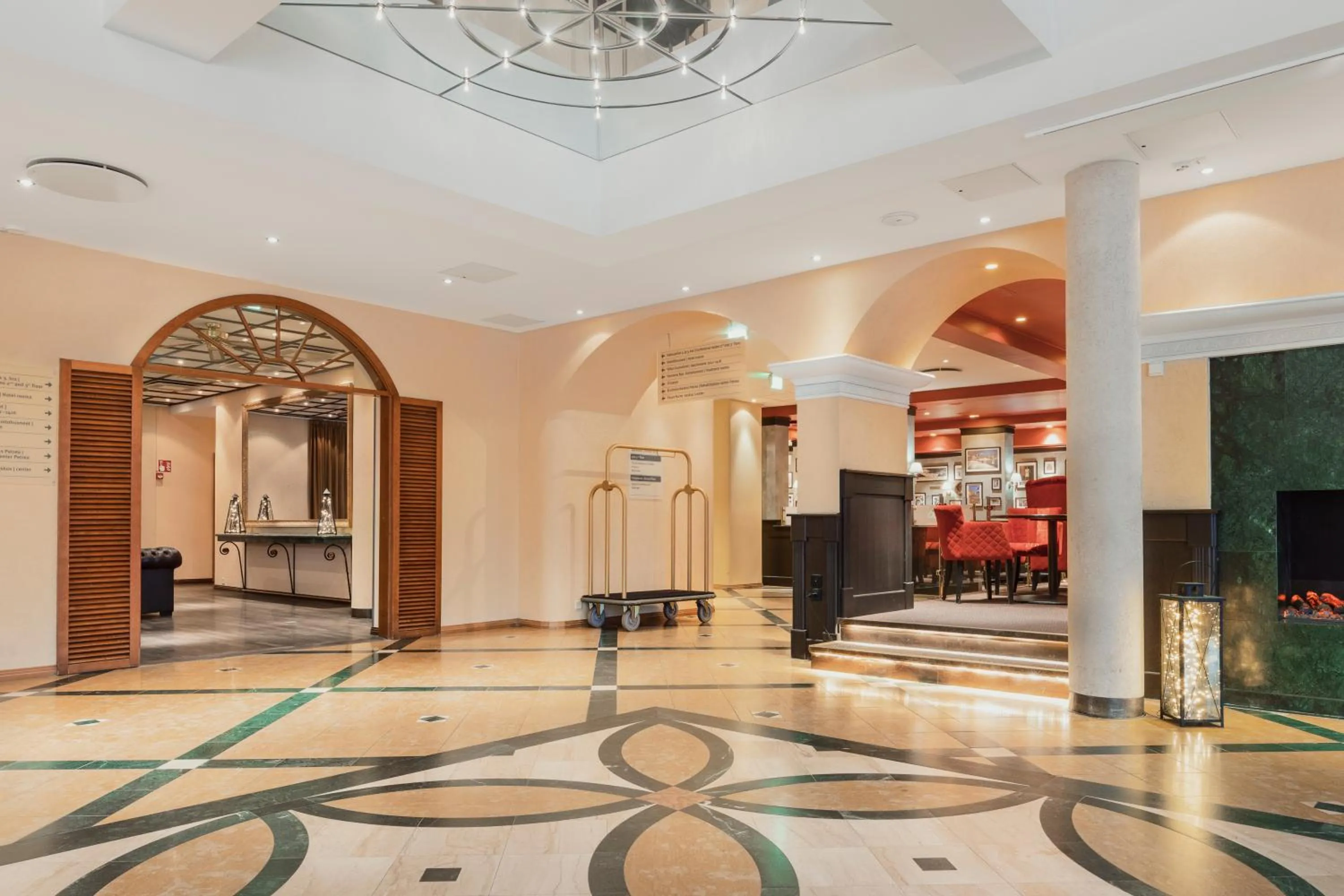 Lobby or reception in Holiday Club Turun Caribia Superior Apartments