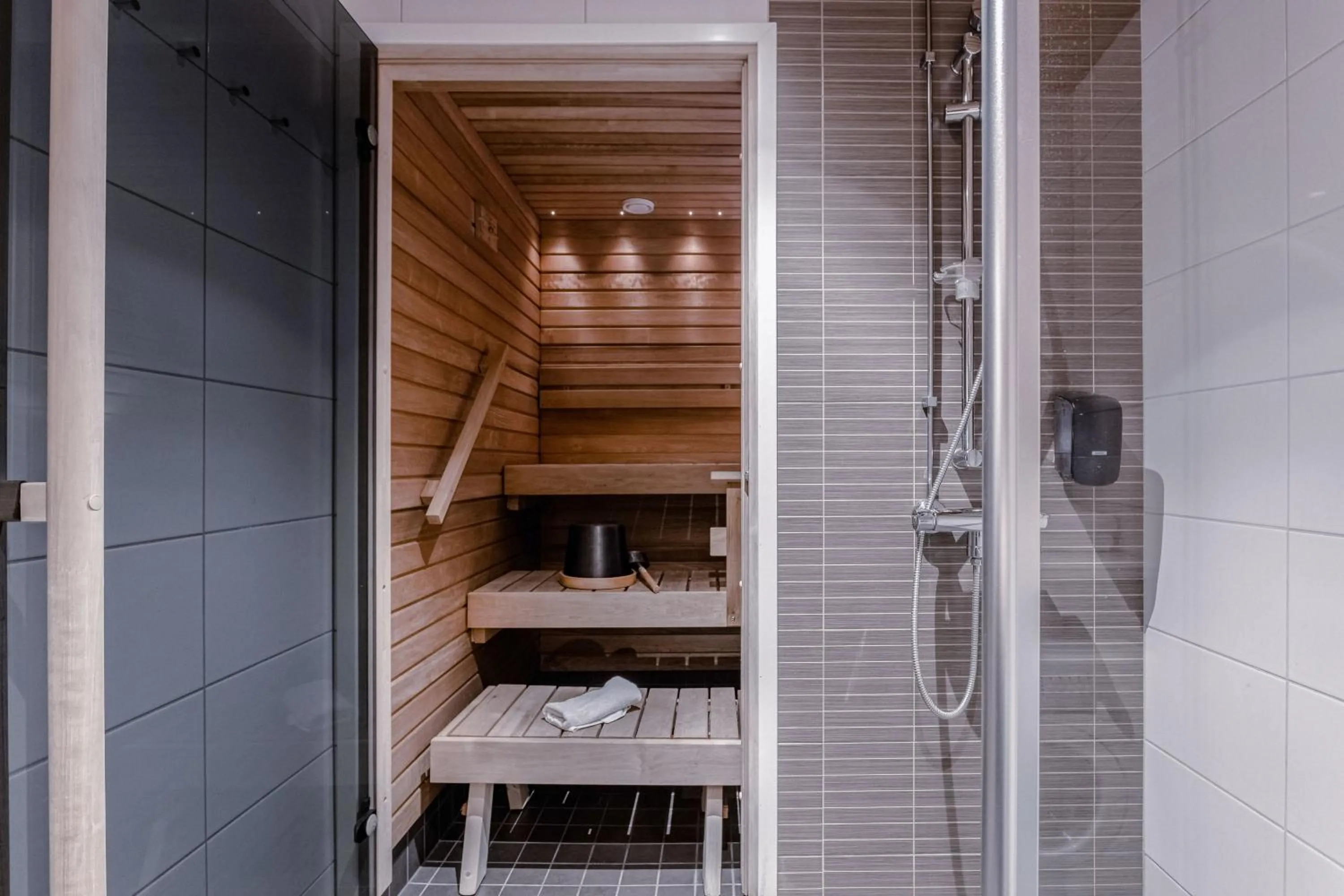 Shower in Holiday Club Turun Caribia Superior Apartments