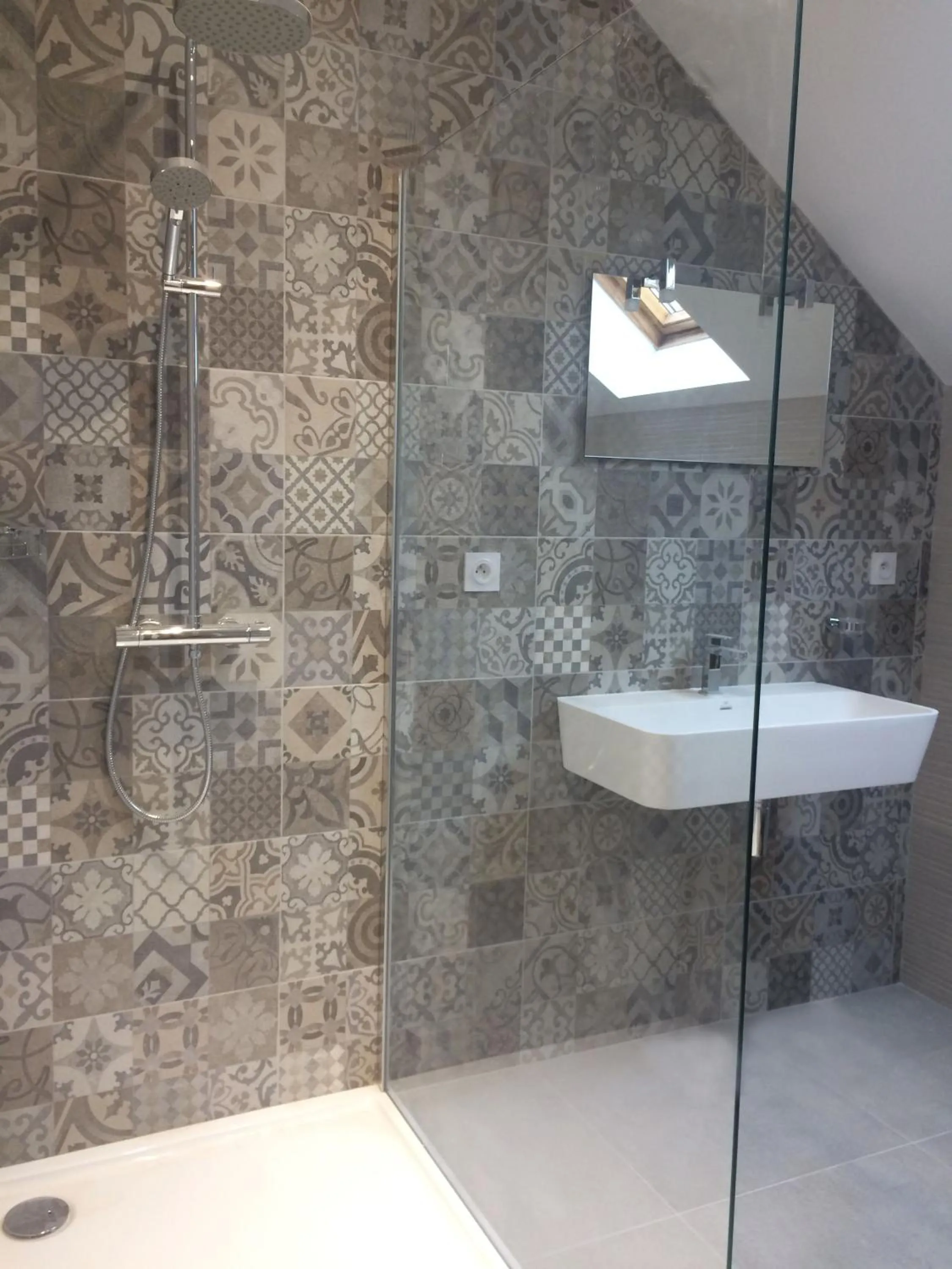 Bathroom in Au Coeur de Nuits