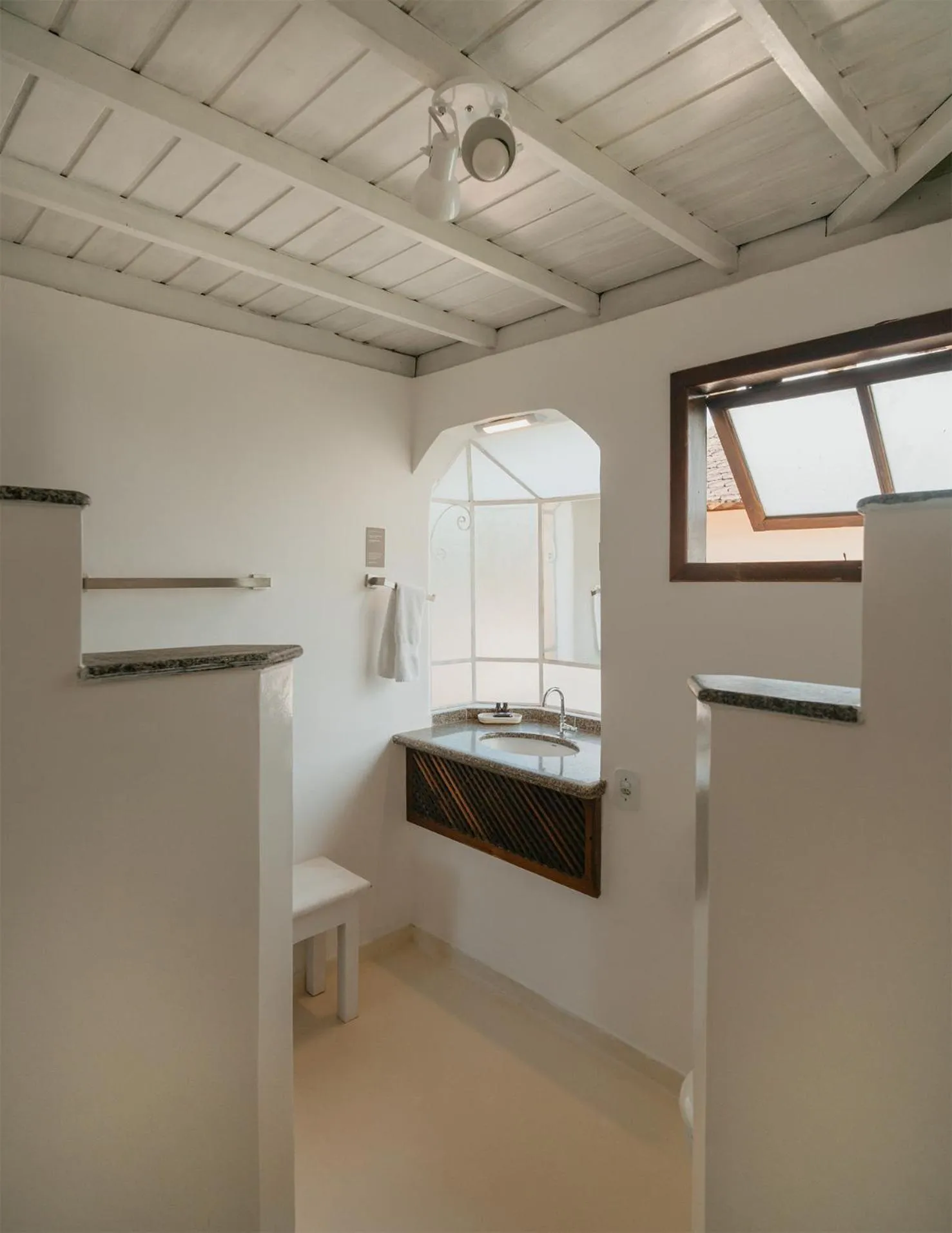 Bathroom in Pousada Erva Doce