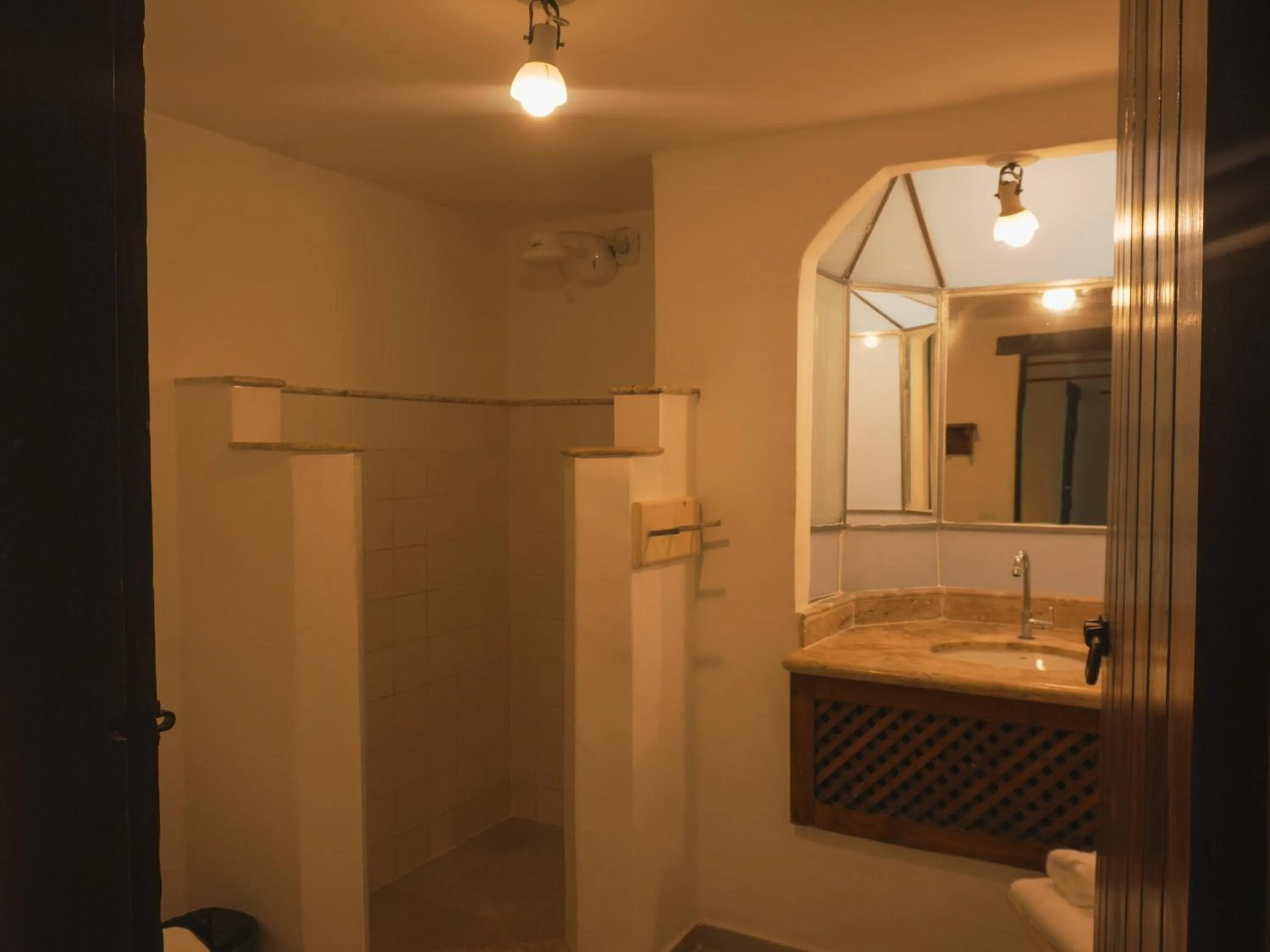 Shower in Pousada Erva Doce