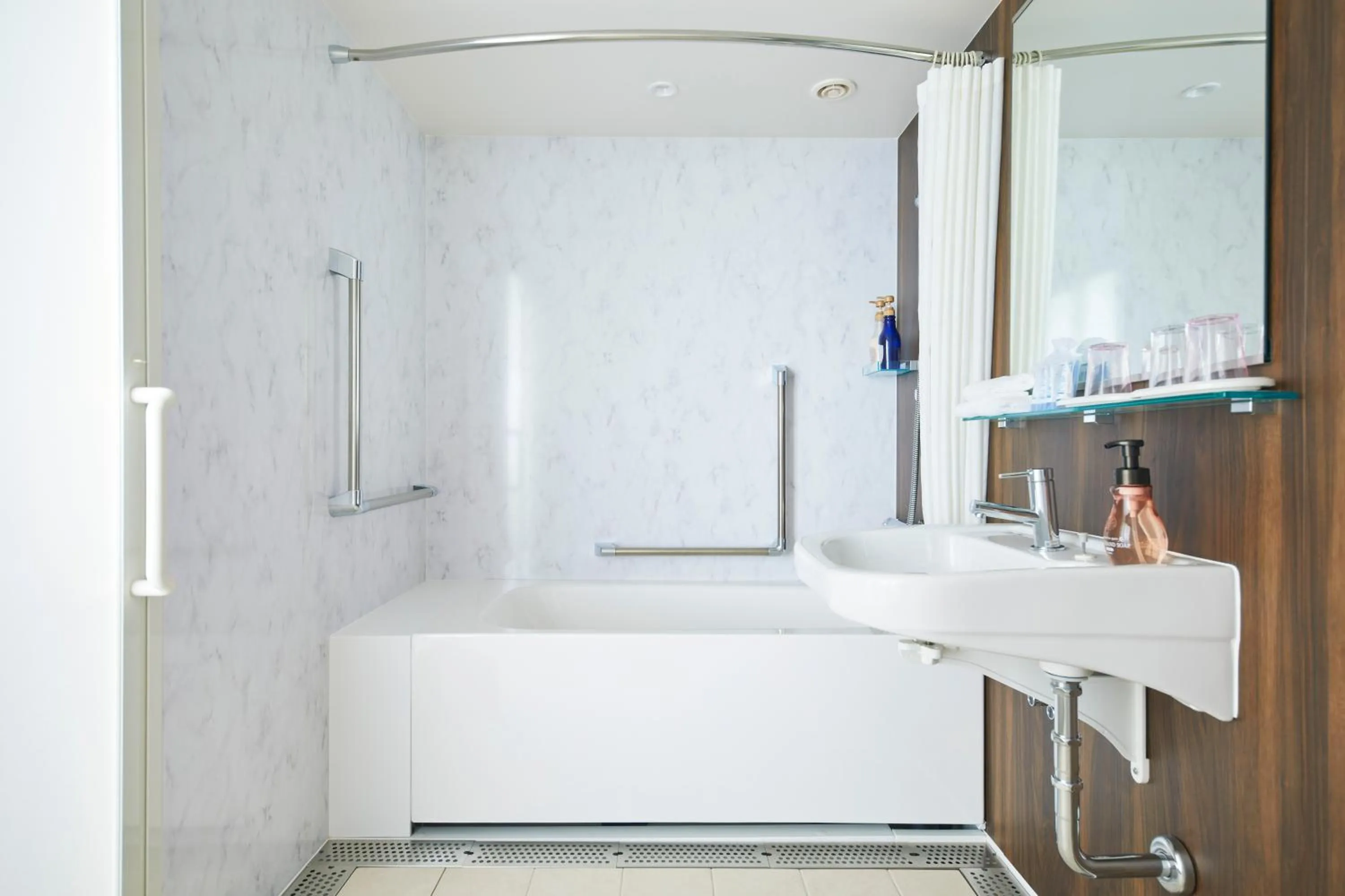 Bathroom in Art Hotel Osaka Bay Tower