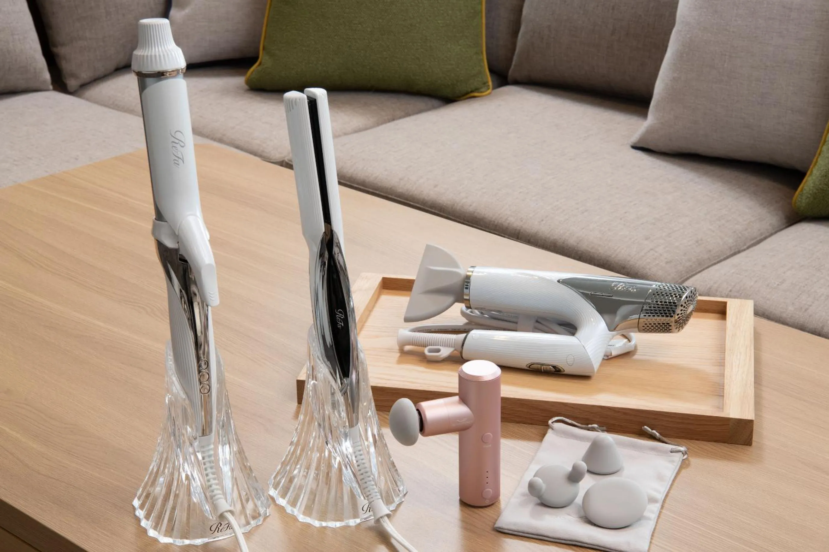 Art Hotel Osaka Bay Tower