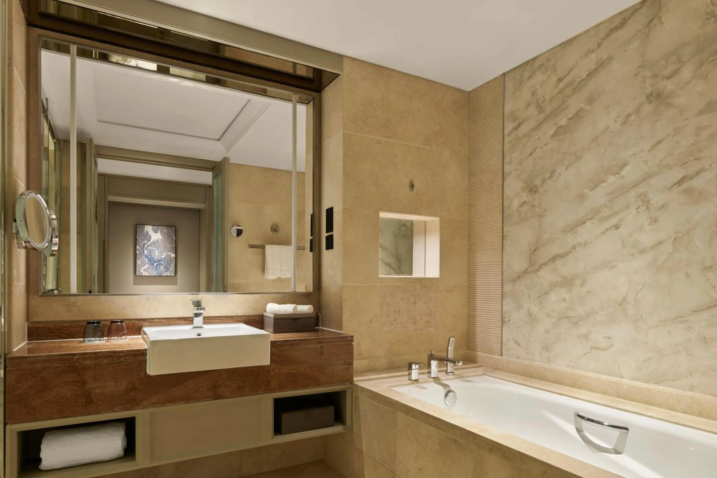 Bathroom in Shanghai Marriott Hotel Yangpu Riverside