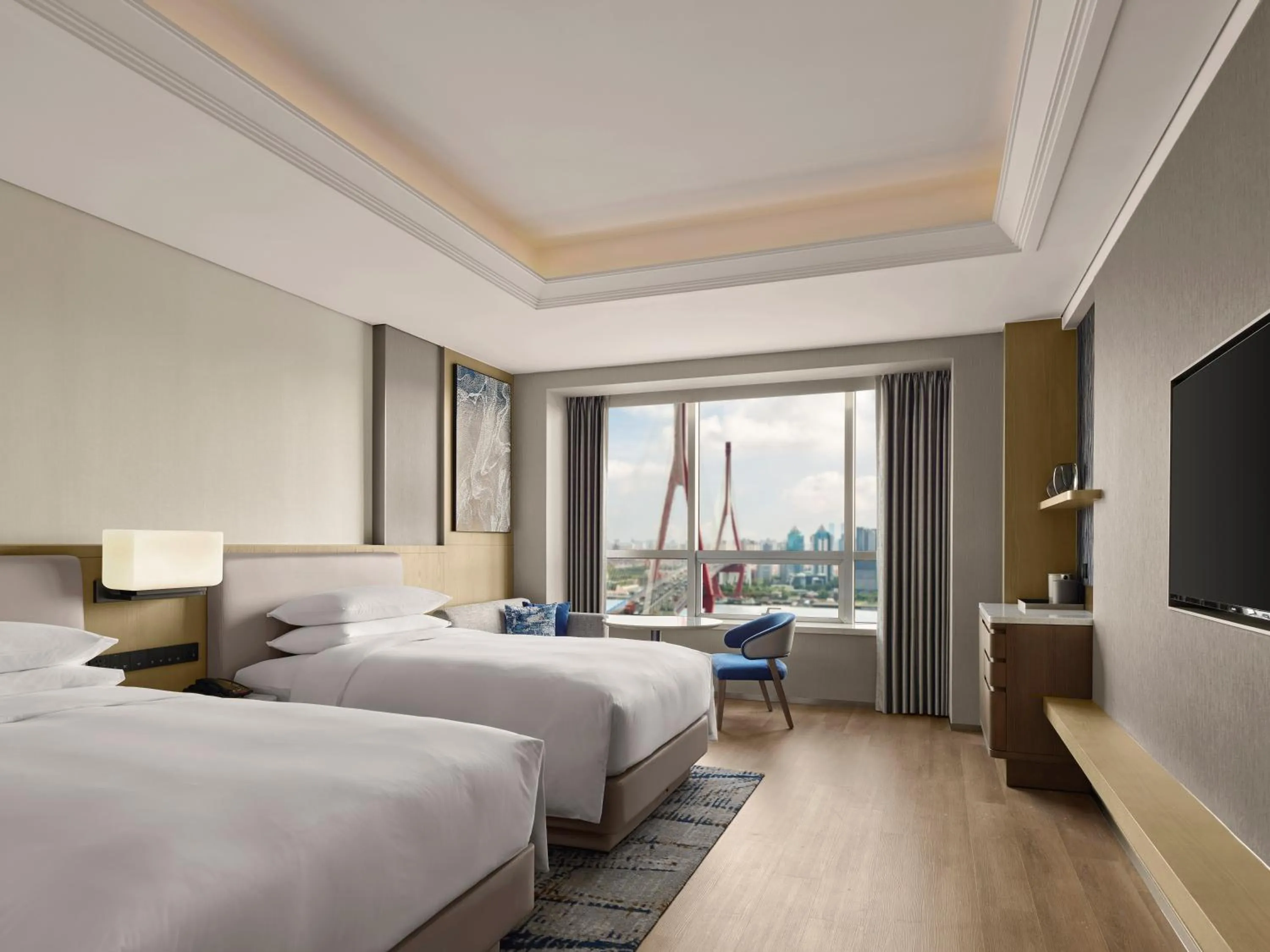 Photo of the whole room, Bed in Shanghai Marriott Hotel Yangpu Riverside