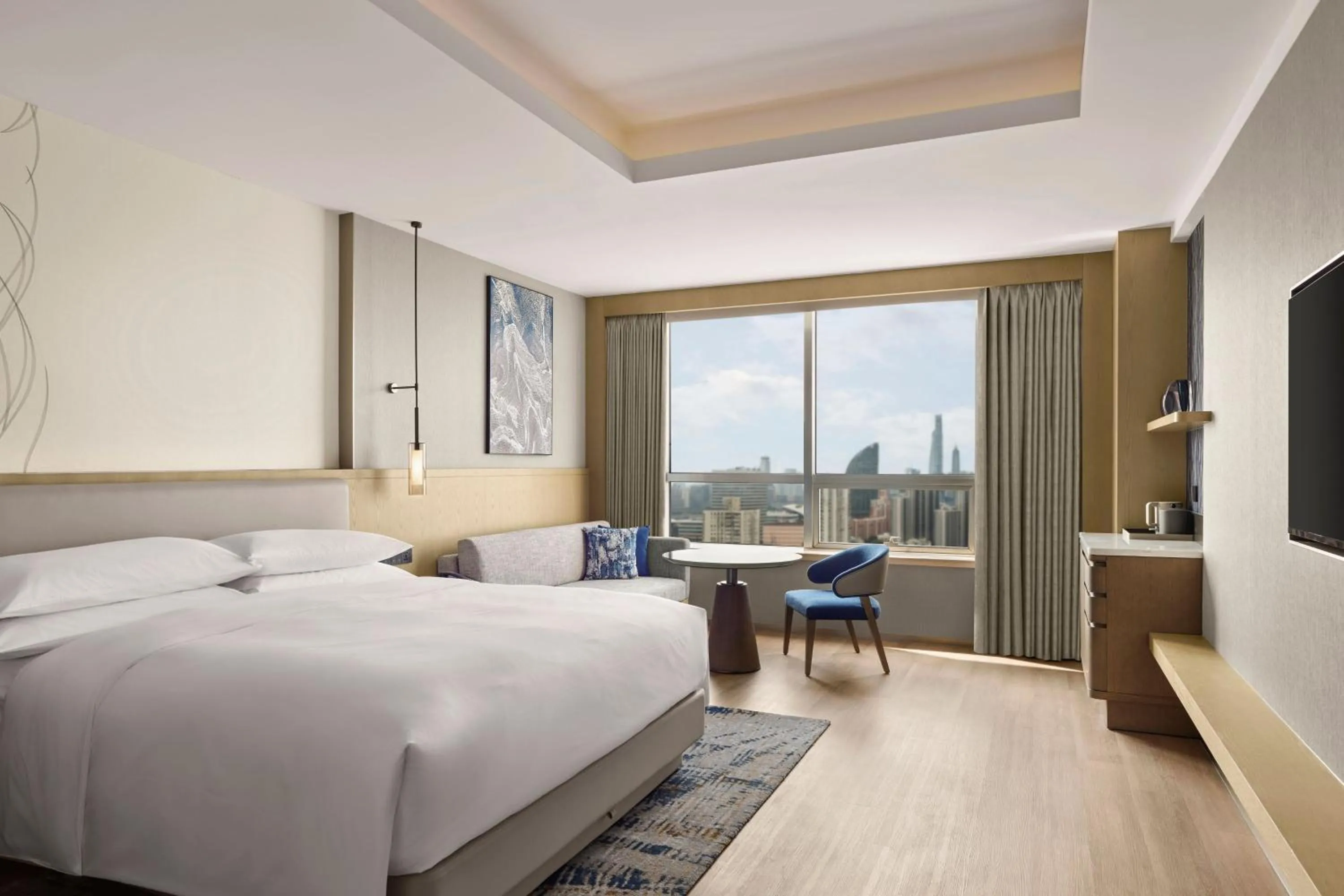 Photo of the whole room, Bed in Shanghai Marriott Hotel Yangpu Riverside