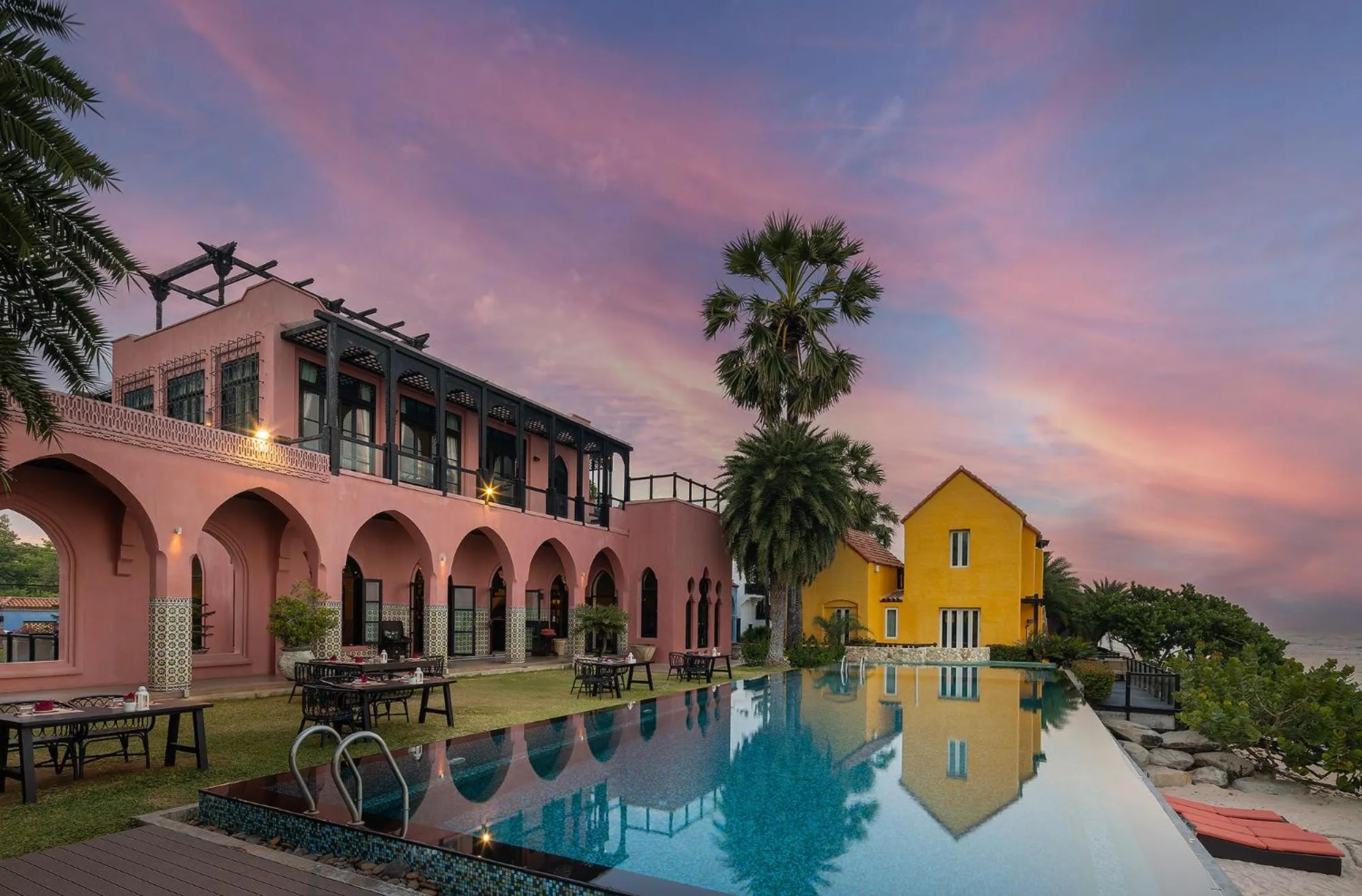 Property building in Villa Maroc Resort