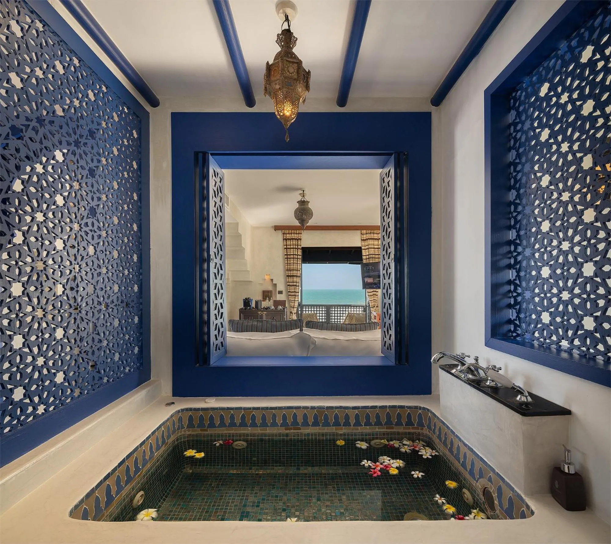 Bathroom in Villa Maroc Resort
