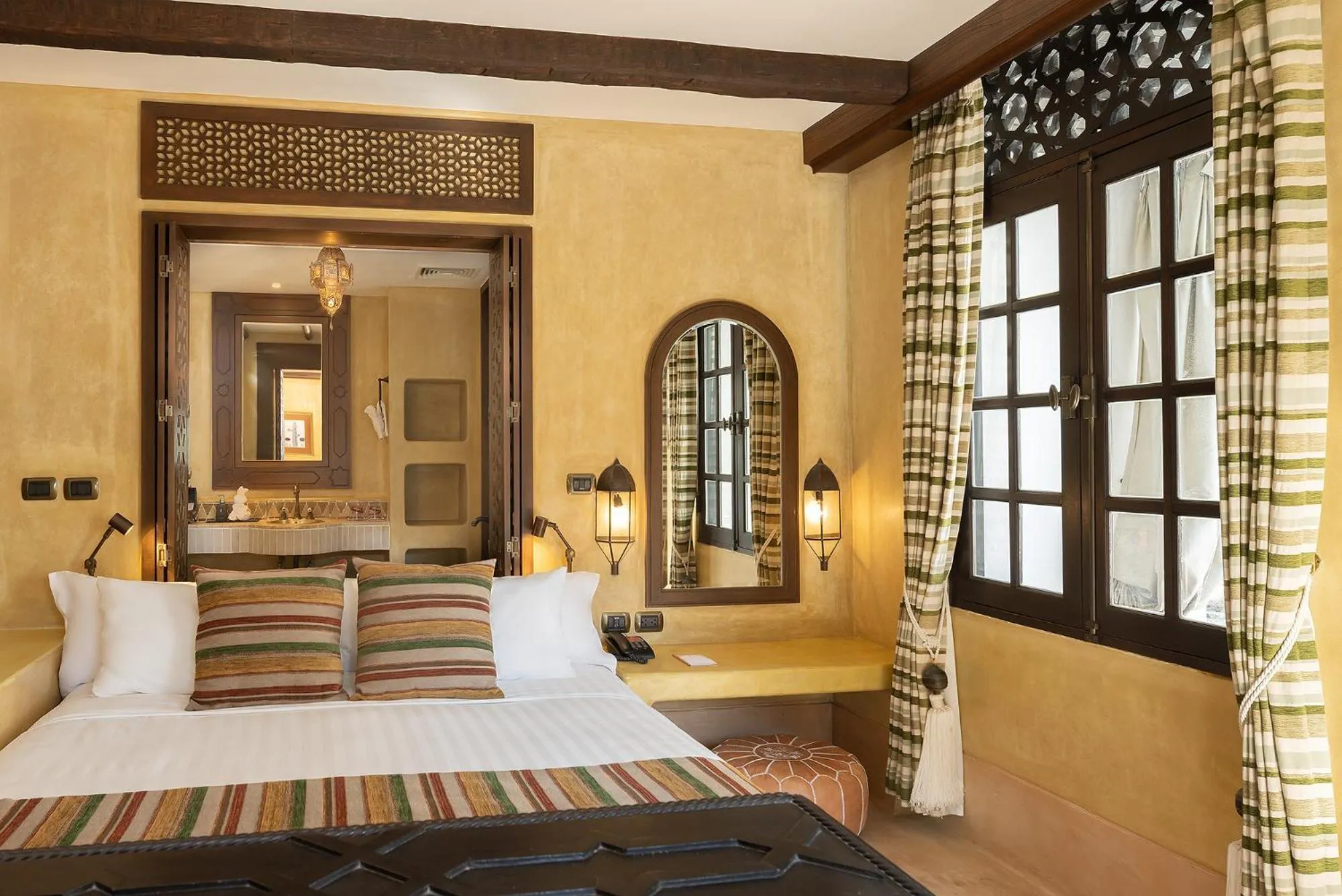 Bed in Villa Maroc Resort