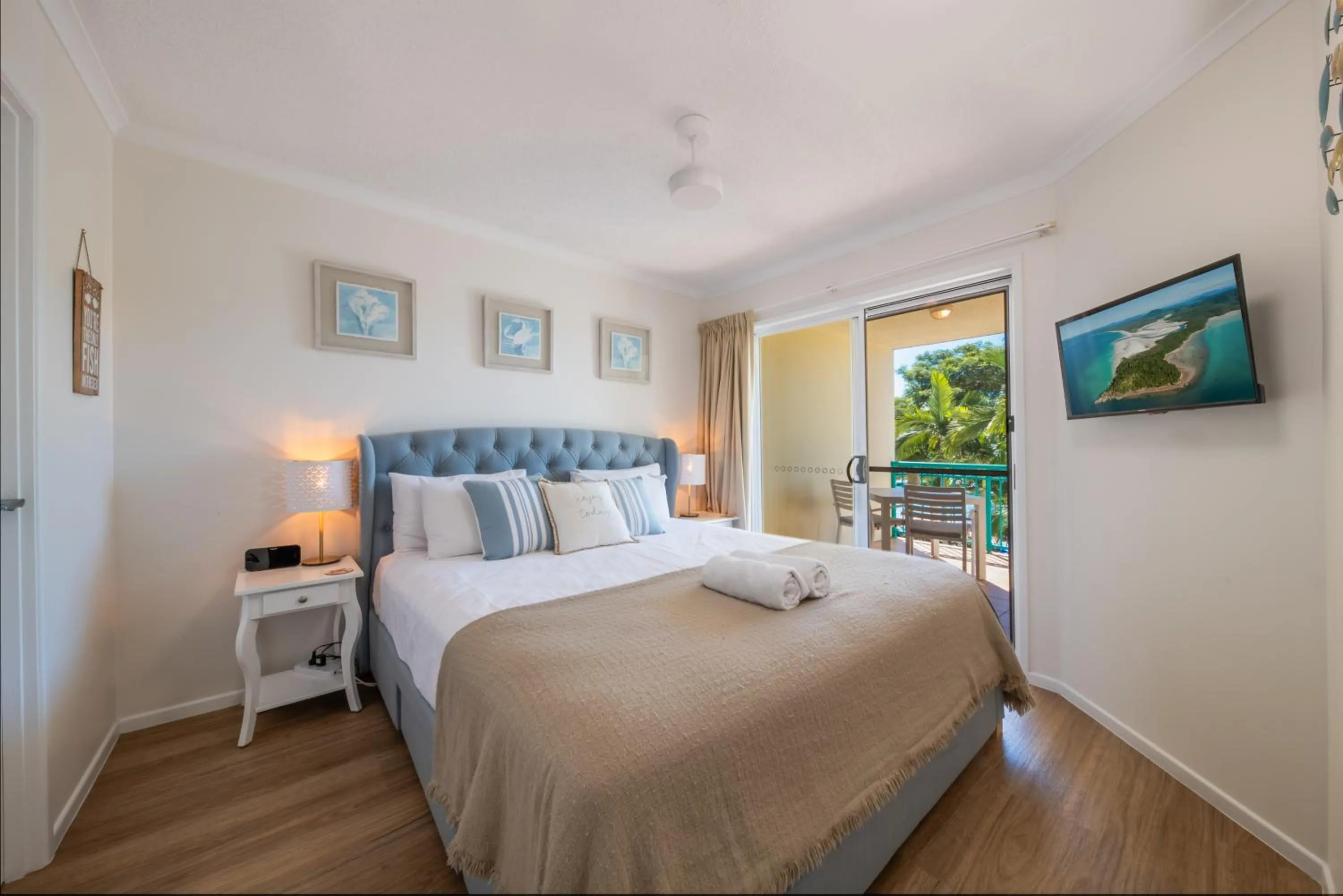 Bed in Shingley Beach Resort - Whitsundays