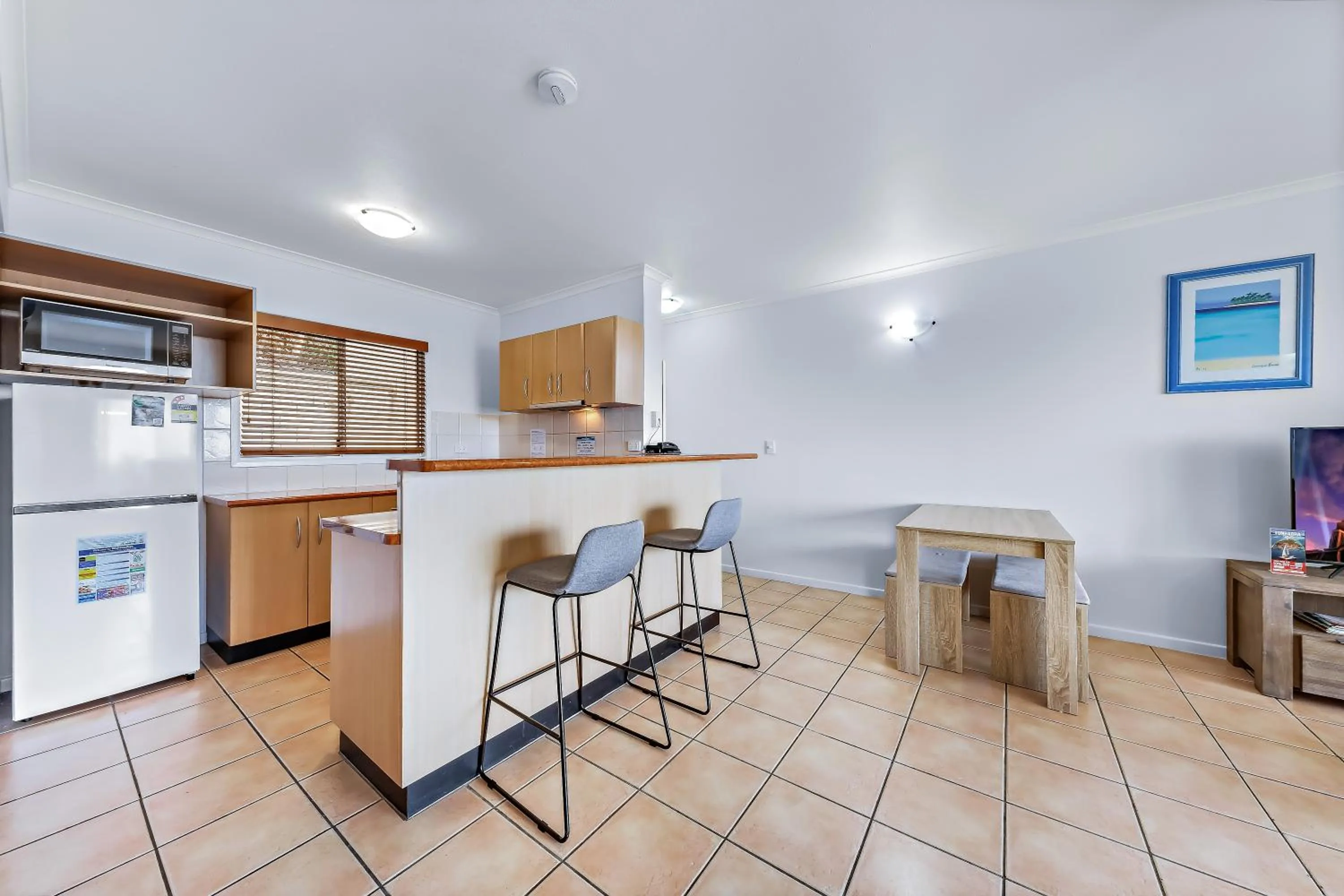 Kitchen or kitchenette in Shingley Beach Resort - Whitsundays