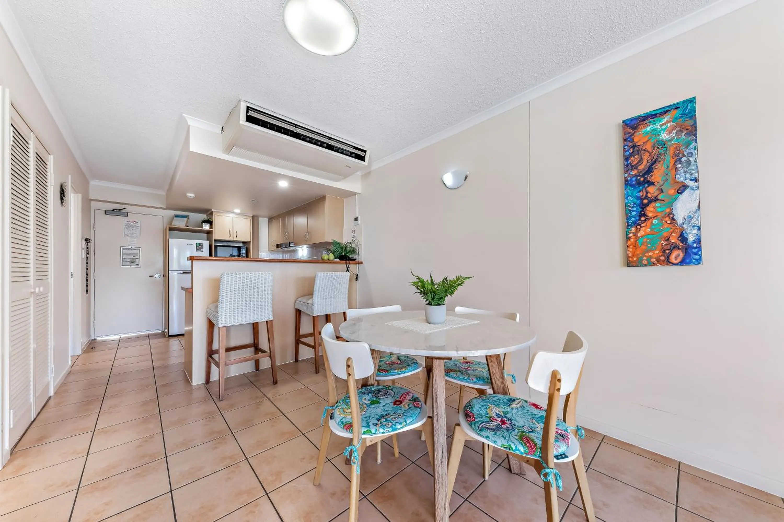 Seating area in Shingley Beach Resort - Whitsundays