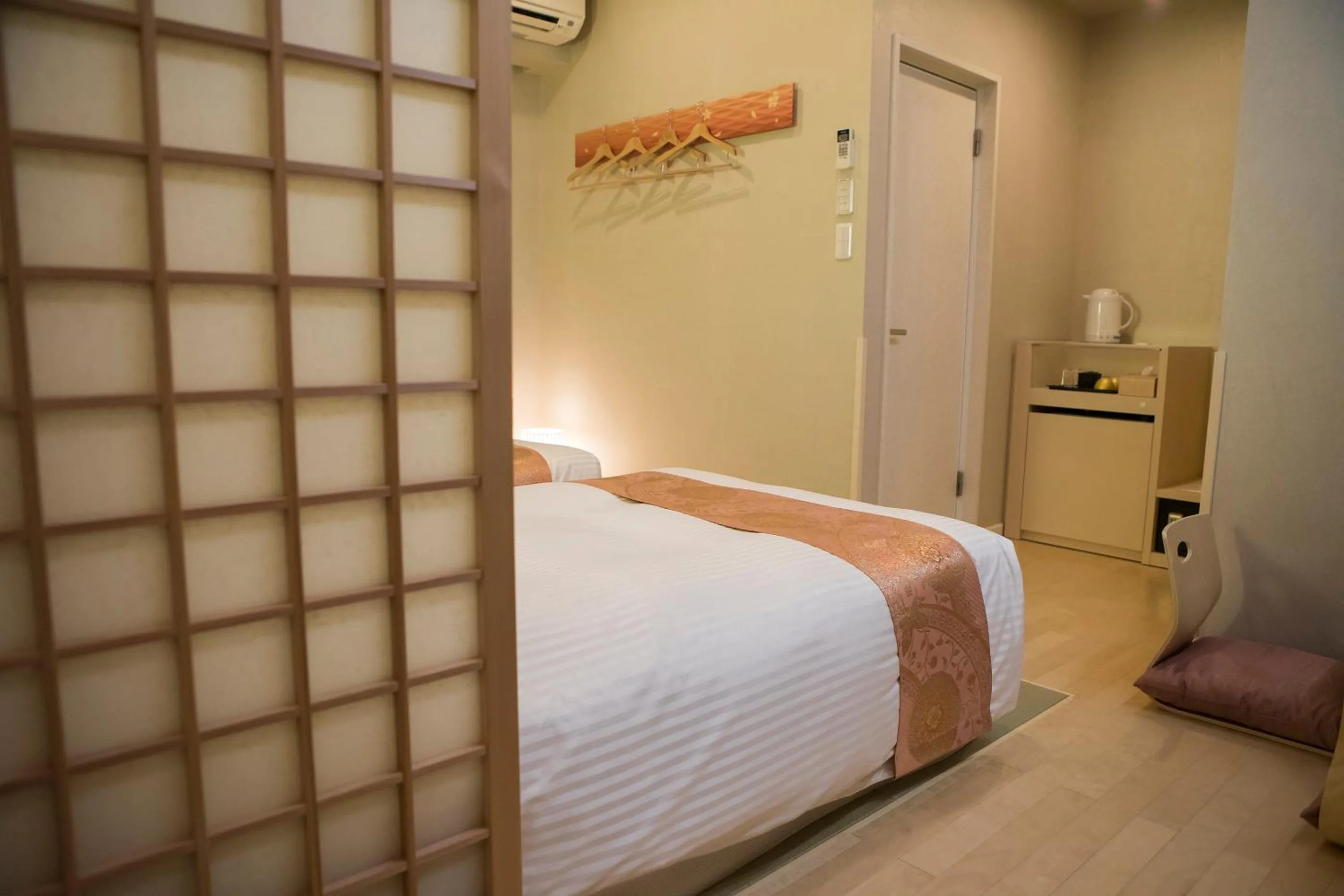 Photo of the whole room, Bed in HOTEL MYSTAYS Asakusabashi