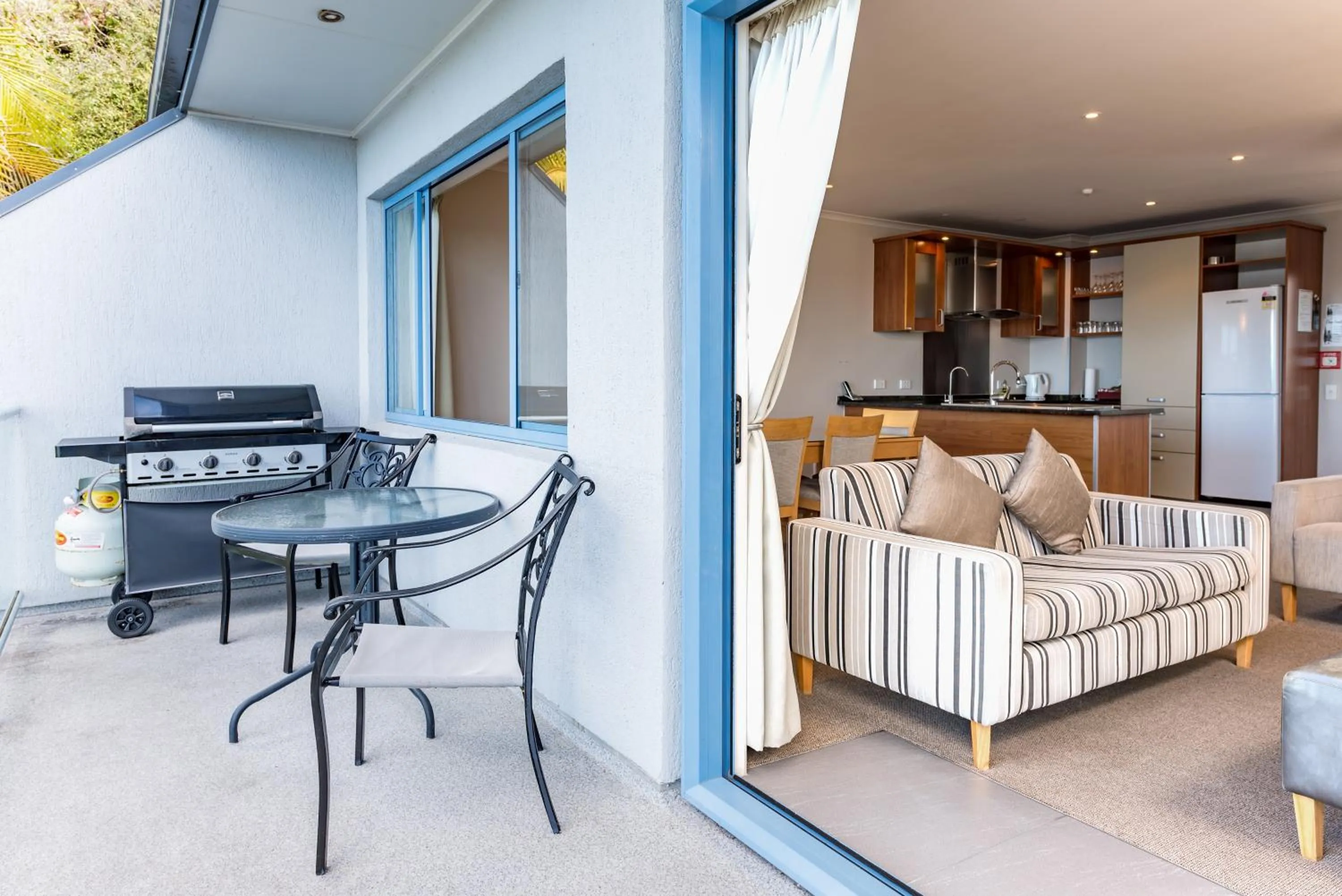 Balcony/Terrace in Blue Pacific Apartments