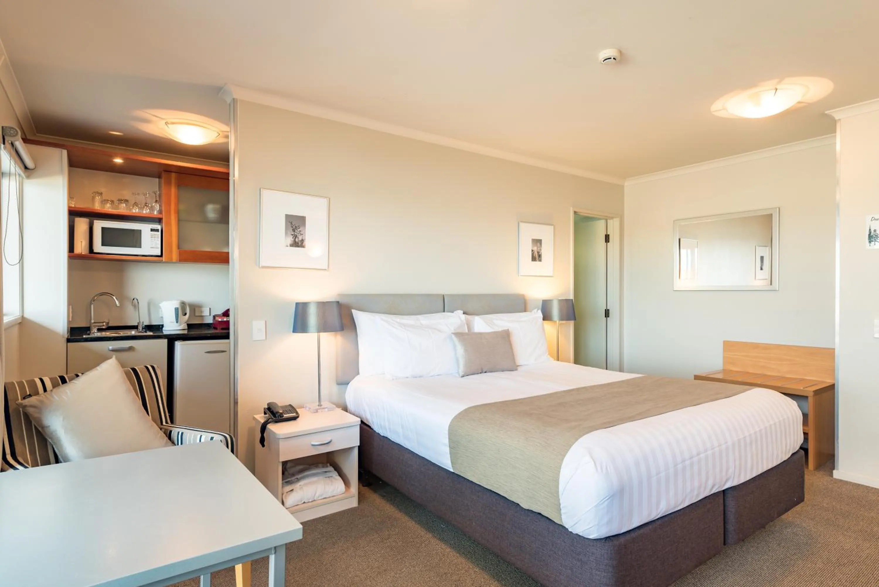 Bed in Blue Pacific Apartments