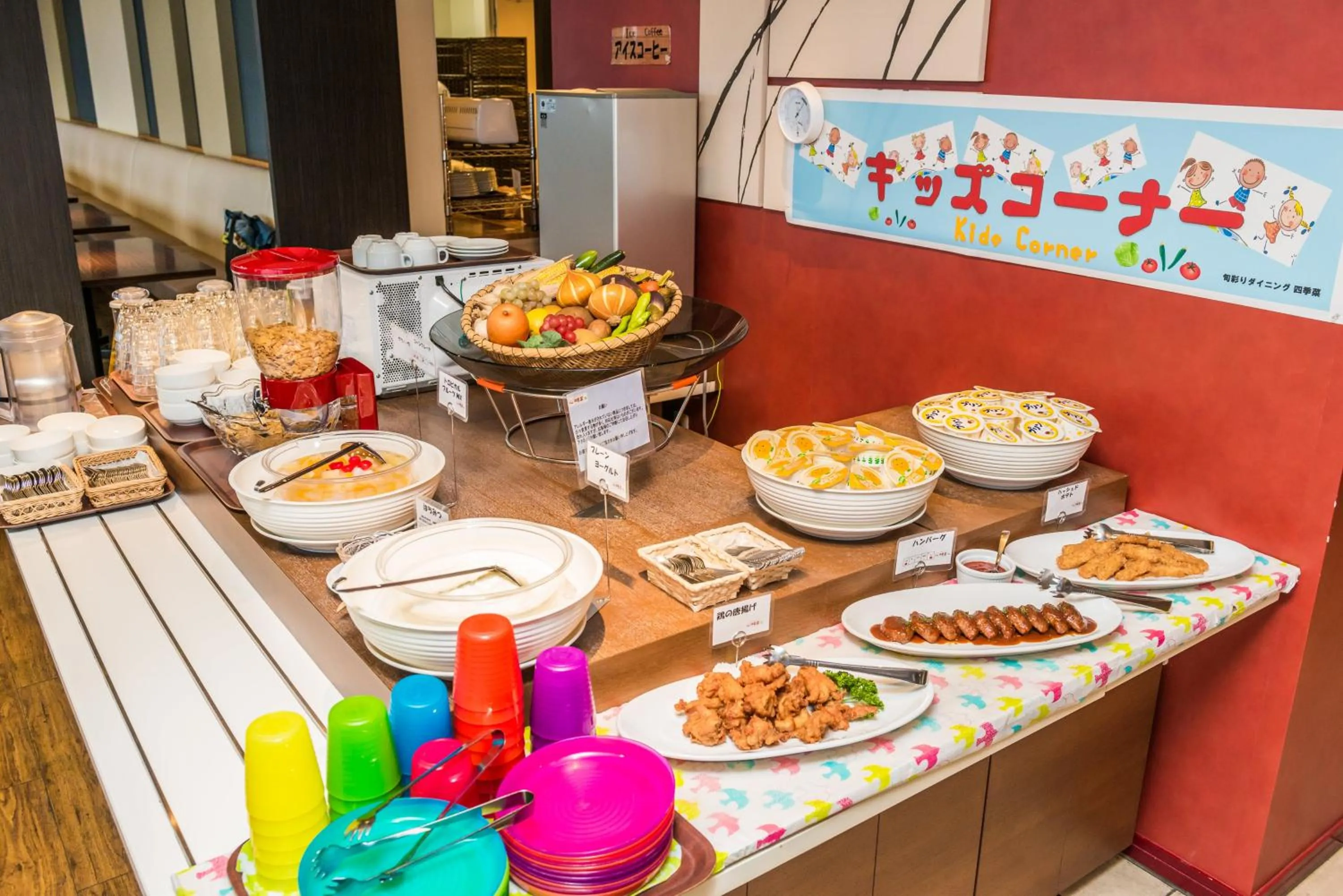 Food and drinks in MYSTAYS Shin Urayasu Conference Center