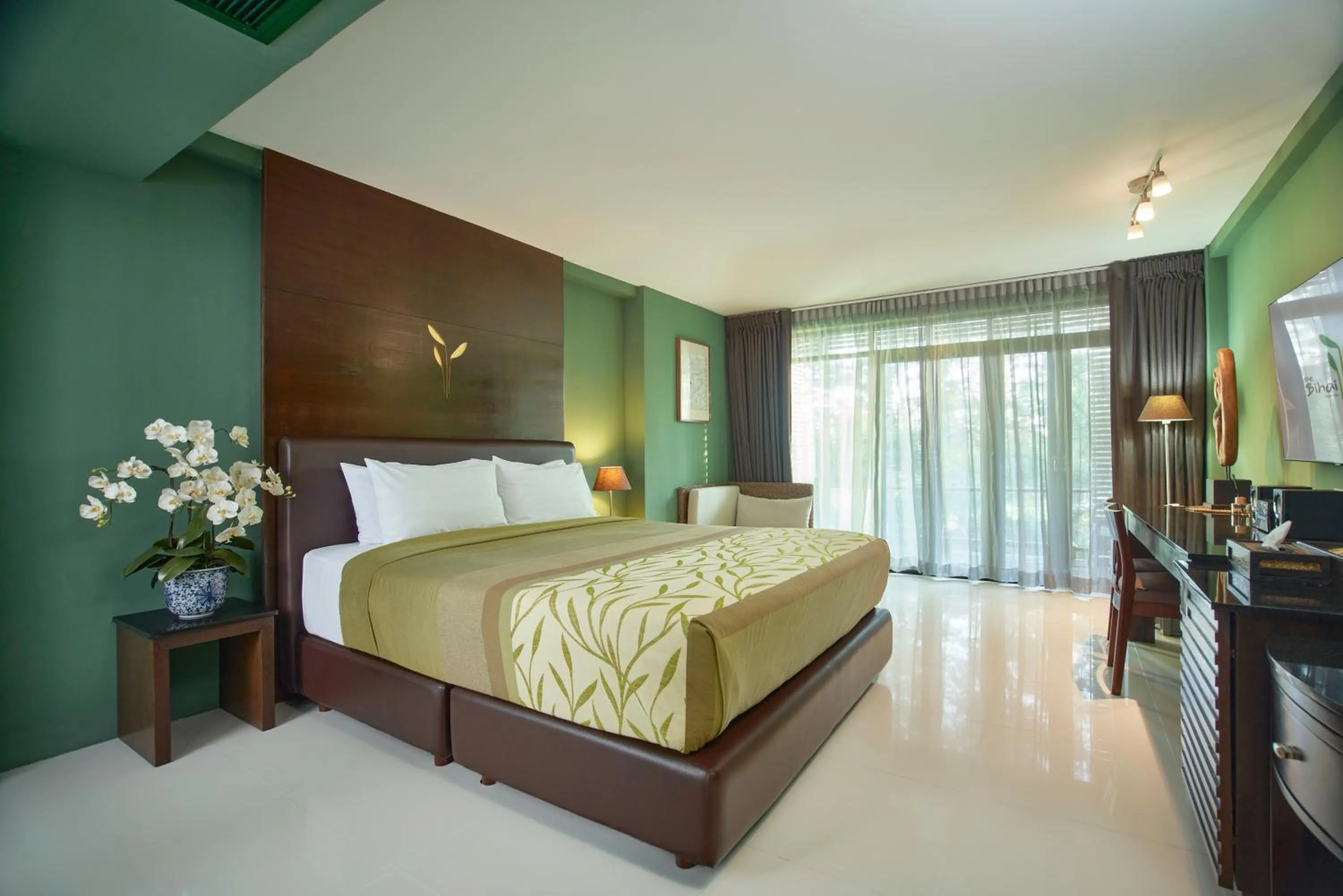 Suite with Balcony in The Bihai Hua Hin