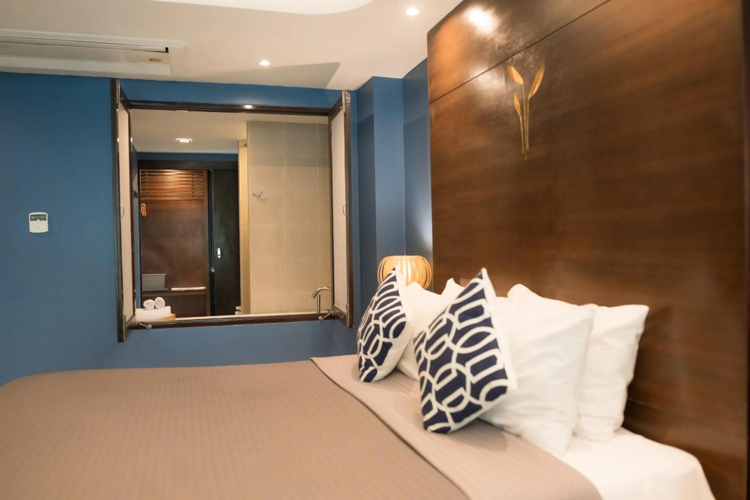 Bed in The Bihai Hua Hin